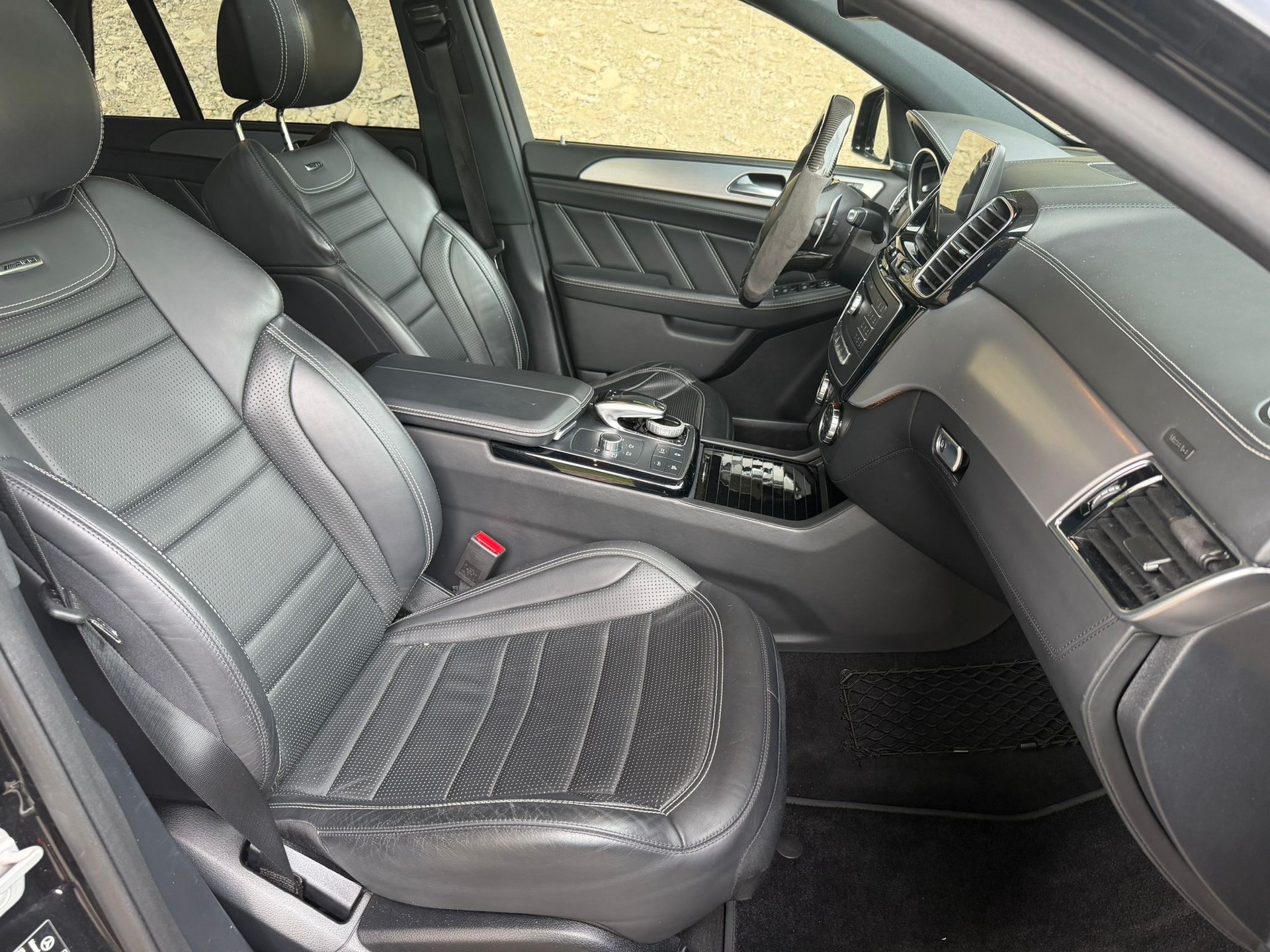 MERCEDES-BENZ GLE Coupé 63 S AMG 4Matic Speedshift-image-10