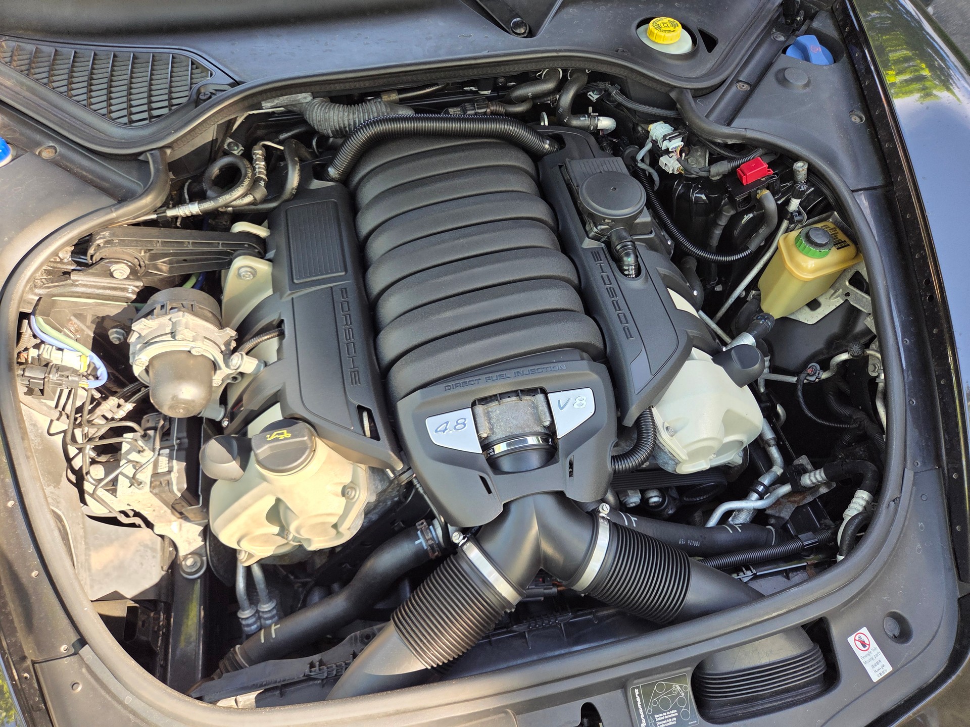 PORSCHE 4.8 V8 4S PDK-image-5