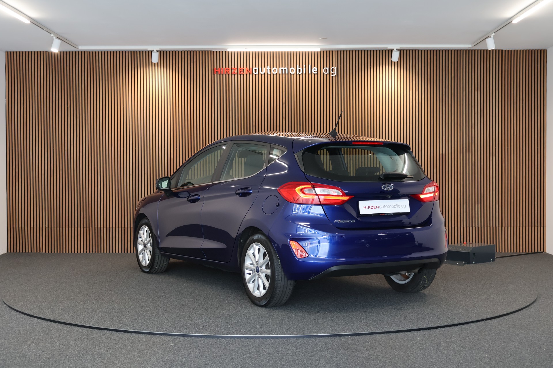FORD Fiesta 1.0 SCTi Titanium-showroom-element-2