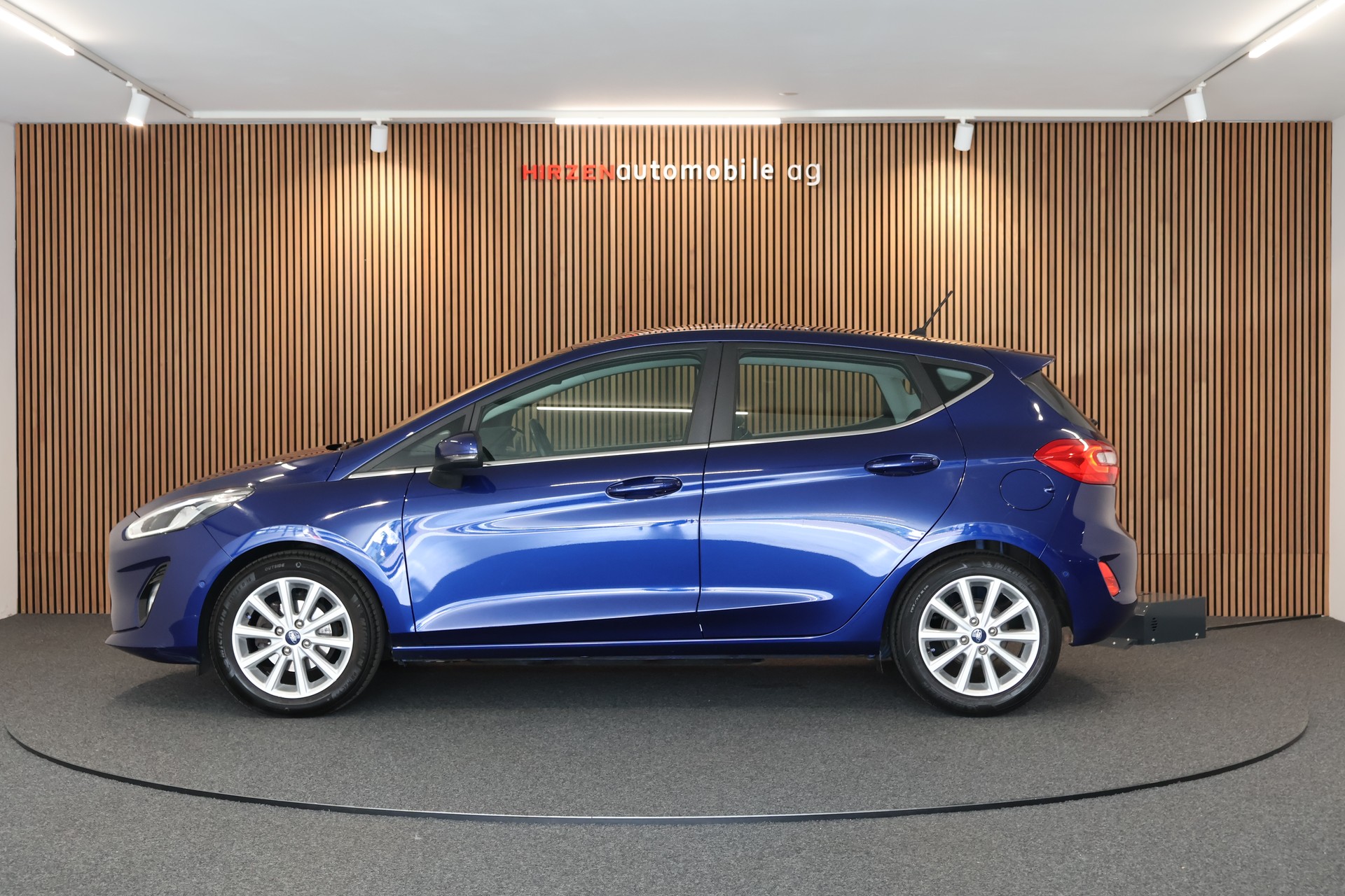 FORD Fiesta 1.0 SCTi Titanium-showroom-element-1