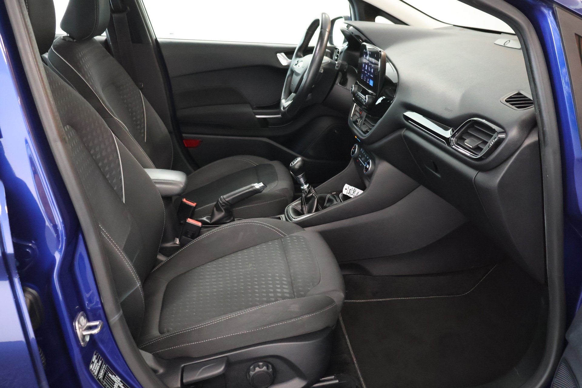 FORD Fiesta 1.0 SCTi Titanium-image-14