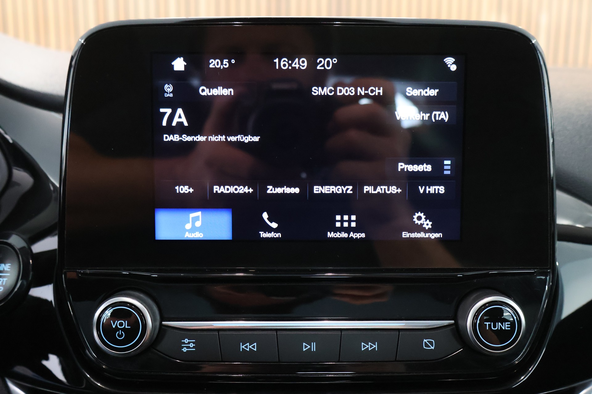 FORD Fiesta 1.0 SCTi Titanium-image-21