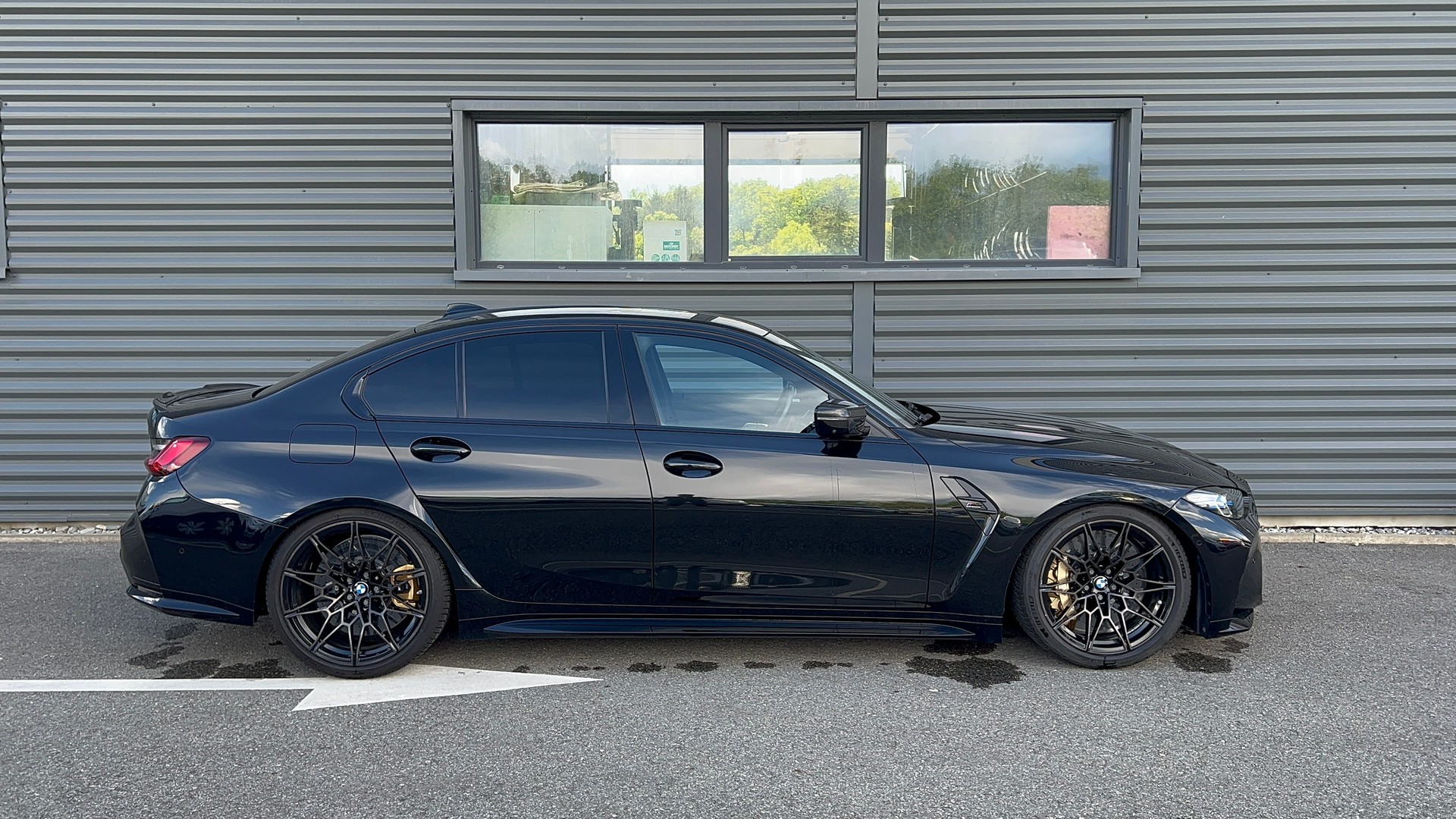 BMW M3 Competition M xDrive-image-6