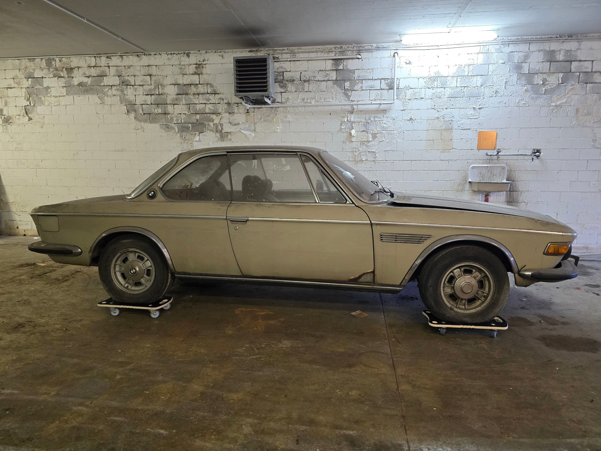 BMW 2800CS-image-13