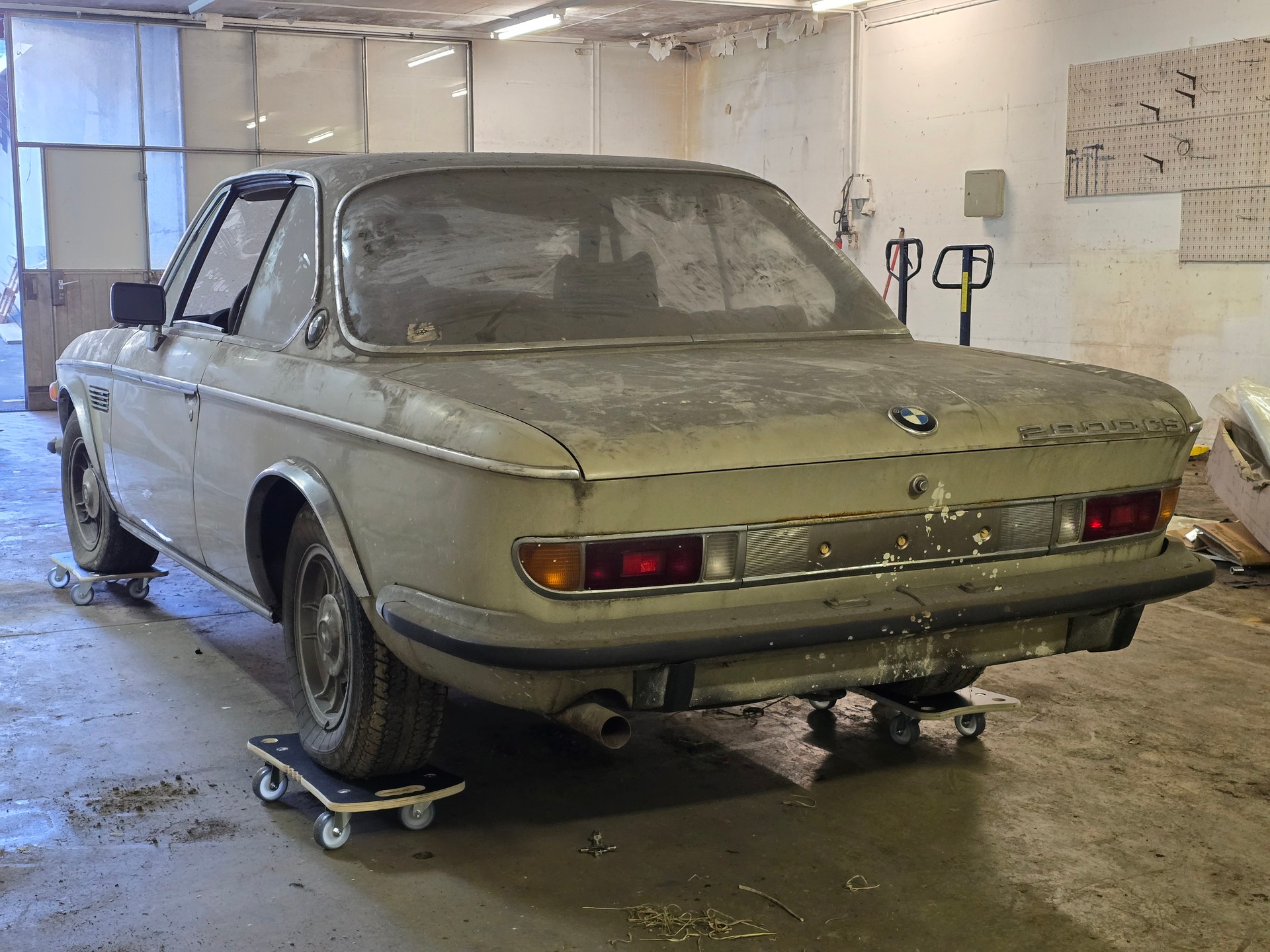 BMW 2800CS-image-11