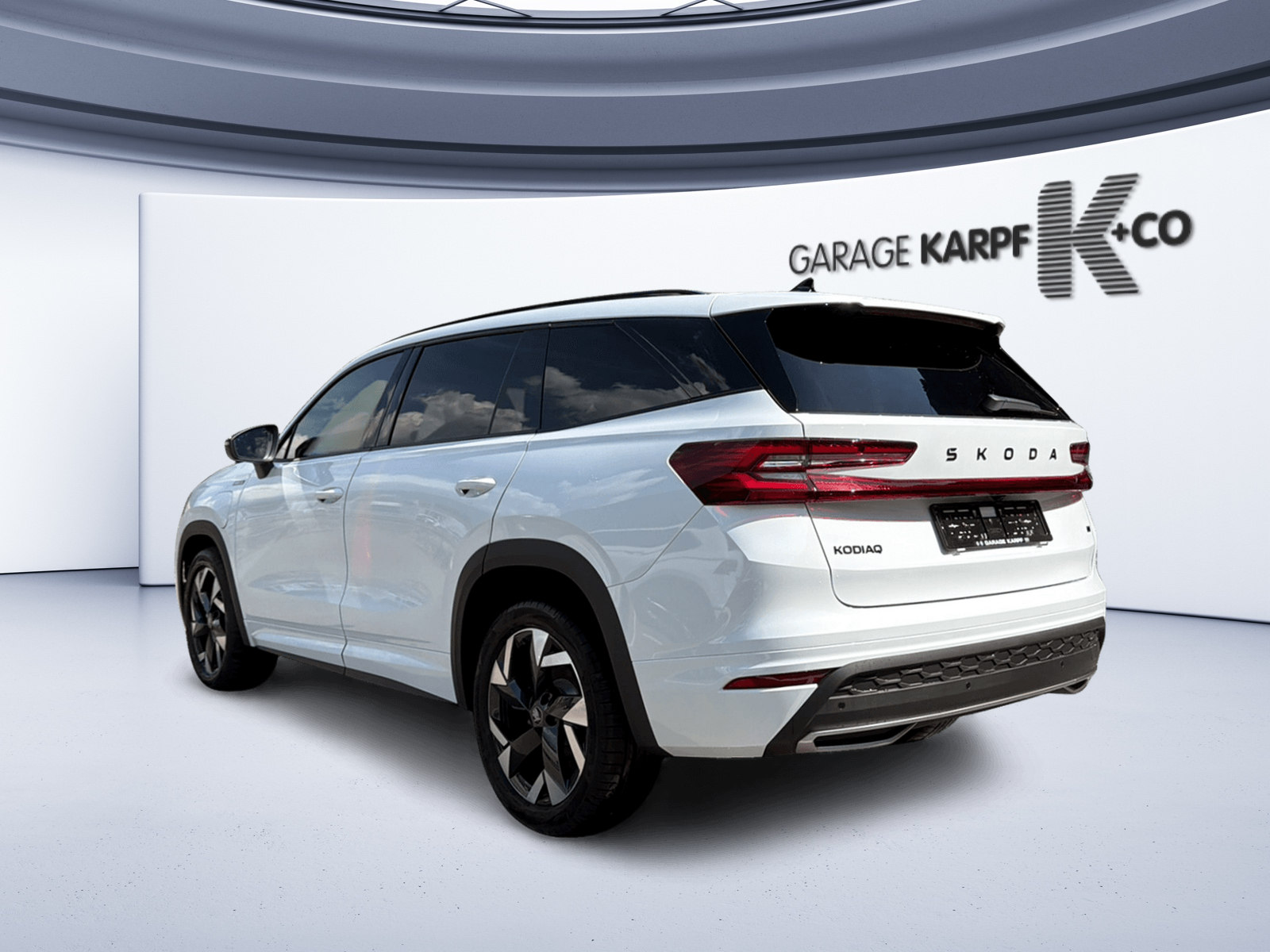 SKODA Kodiaq 1.5 TSI PHEV Sportline-image-2
