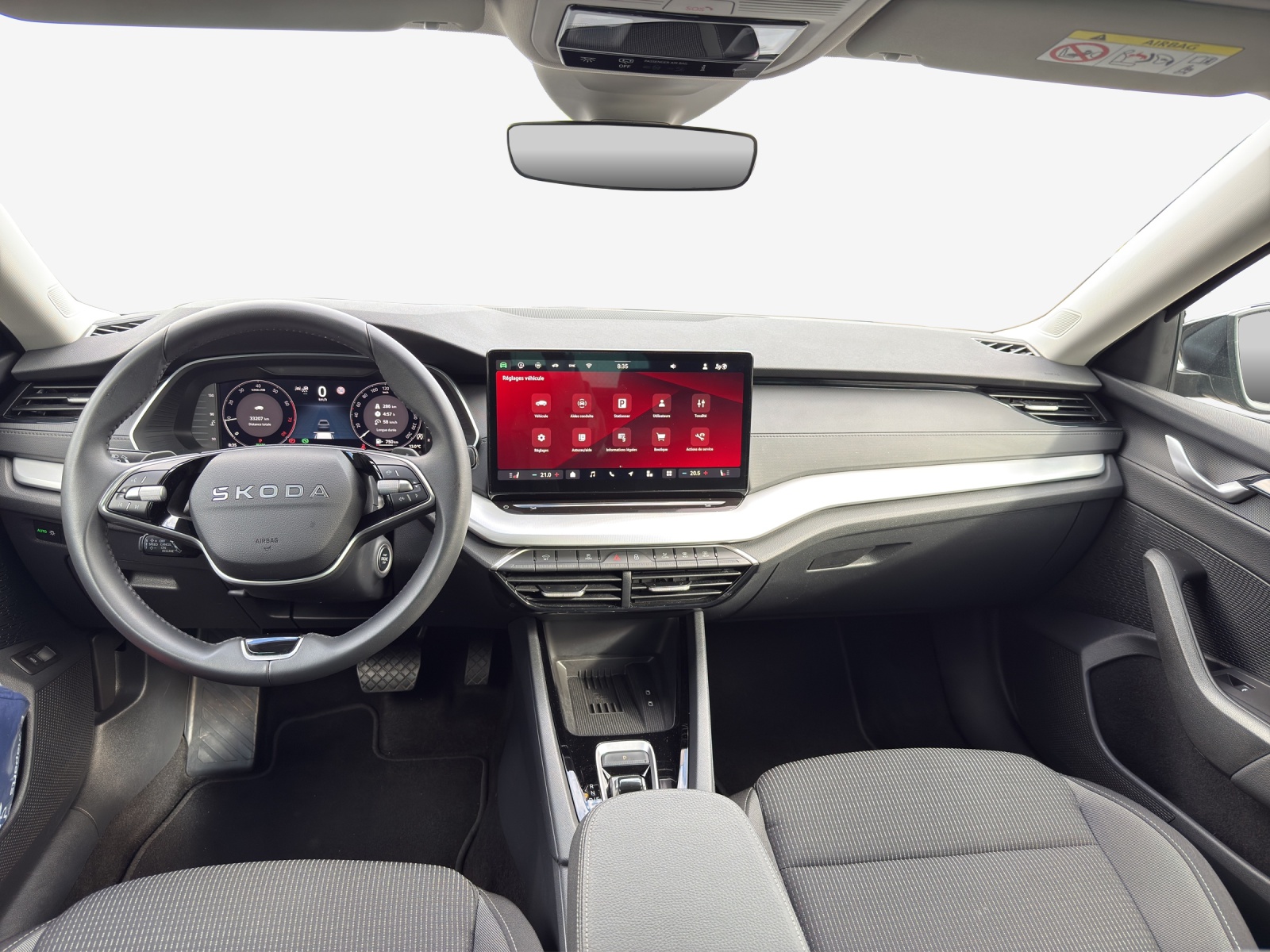 SKODA Octavia Combi 1.5 TSI mHEV DSG Dynamic-image-8