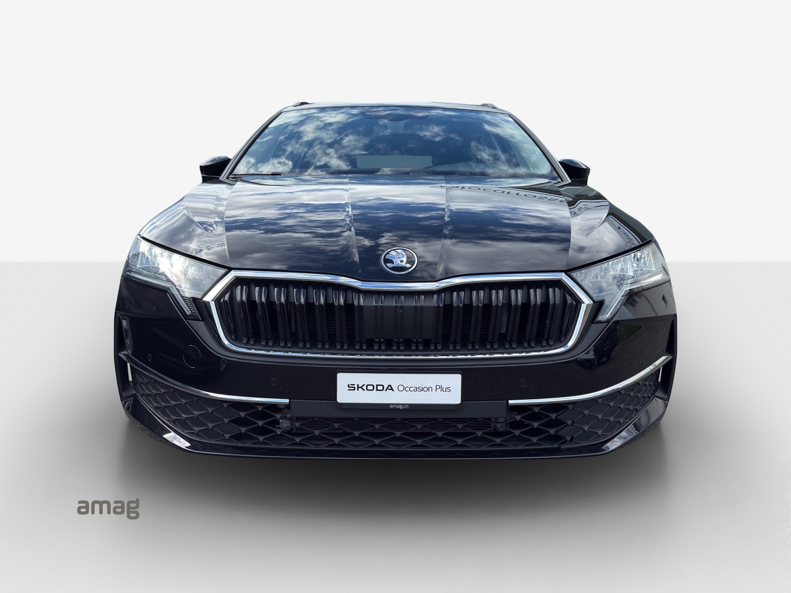 SKODA Octavia Combi 1.5 TSI mHEV DSG Dynamic-image-6