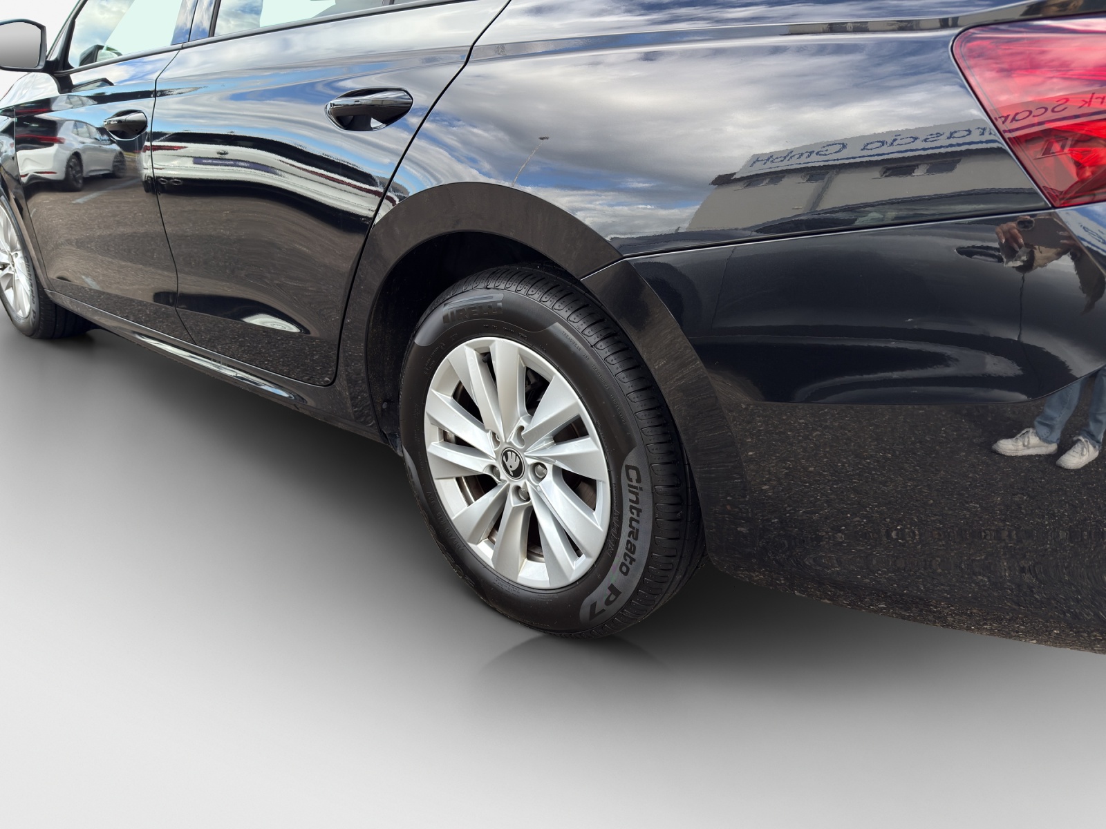 SKODA Octavia Combi 1.5 TSI mHEV DSG Dynamic-image-13