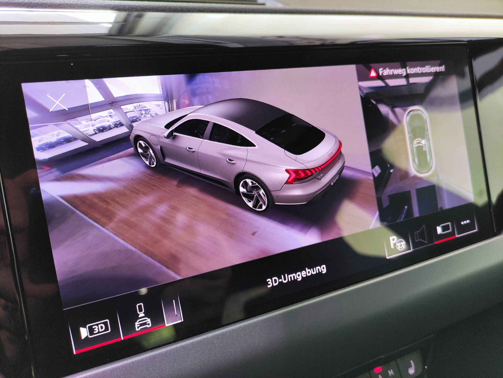 AUDI e-tron GT quattro-image-12