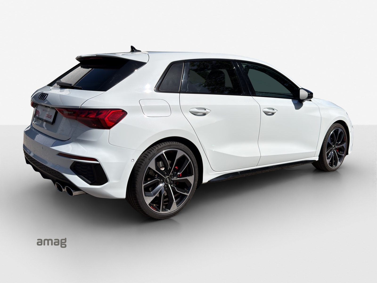 AUDI S3 Sportback 2.0 TFSI quattro S-tronic-image-4