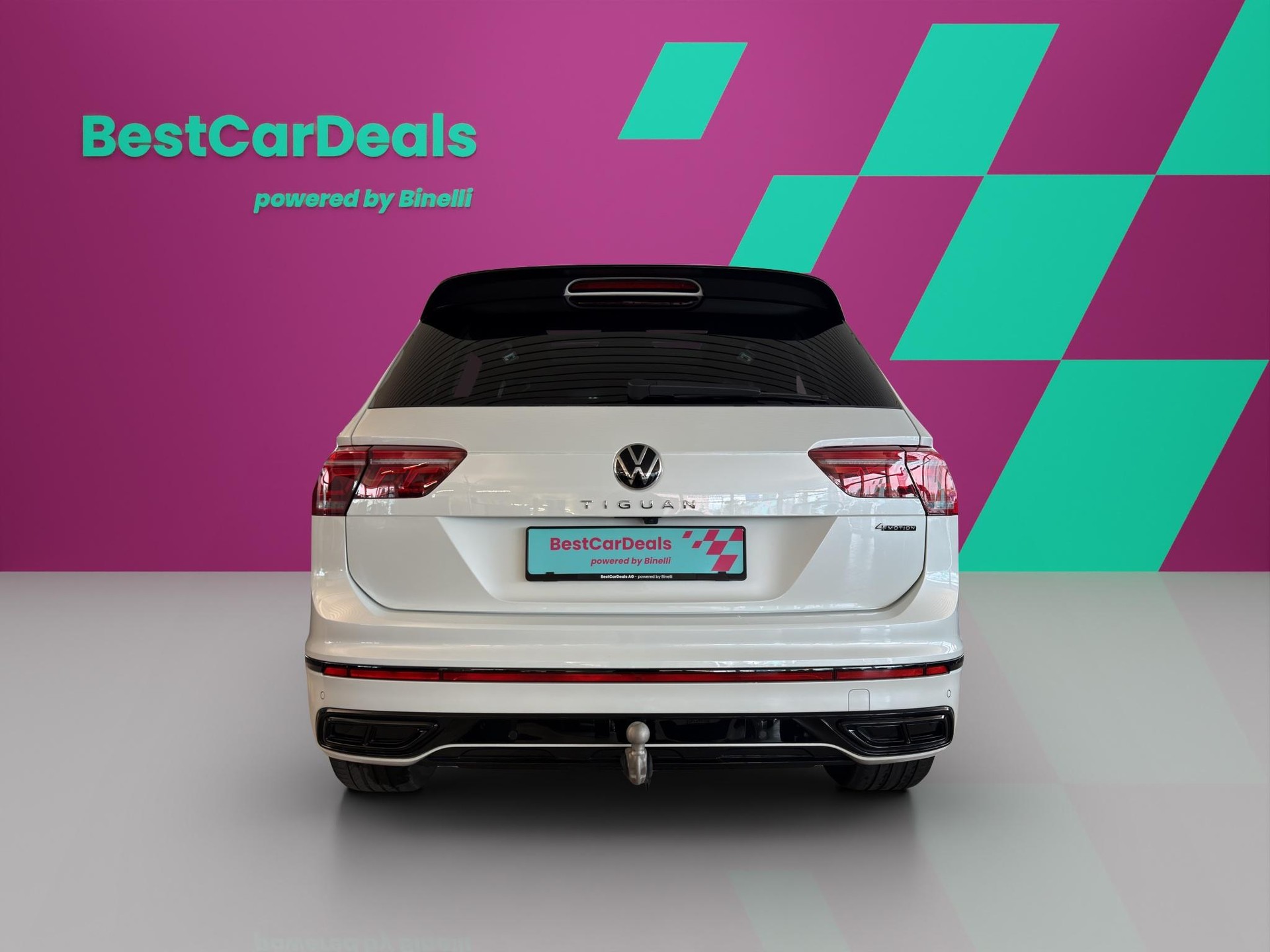 VW Tiguan 2.0 Black Style TSI R-Line DSG-image-3