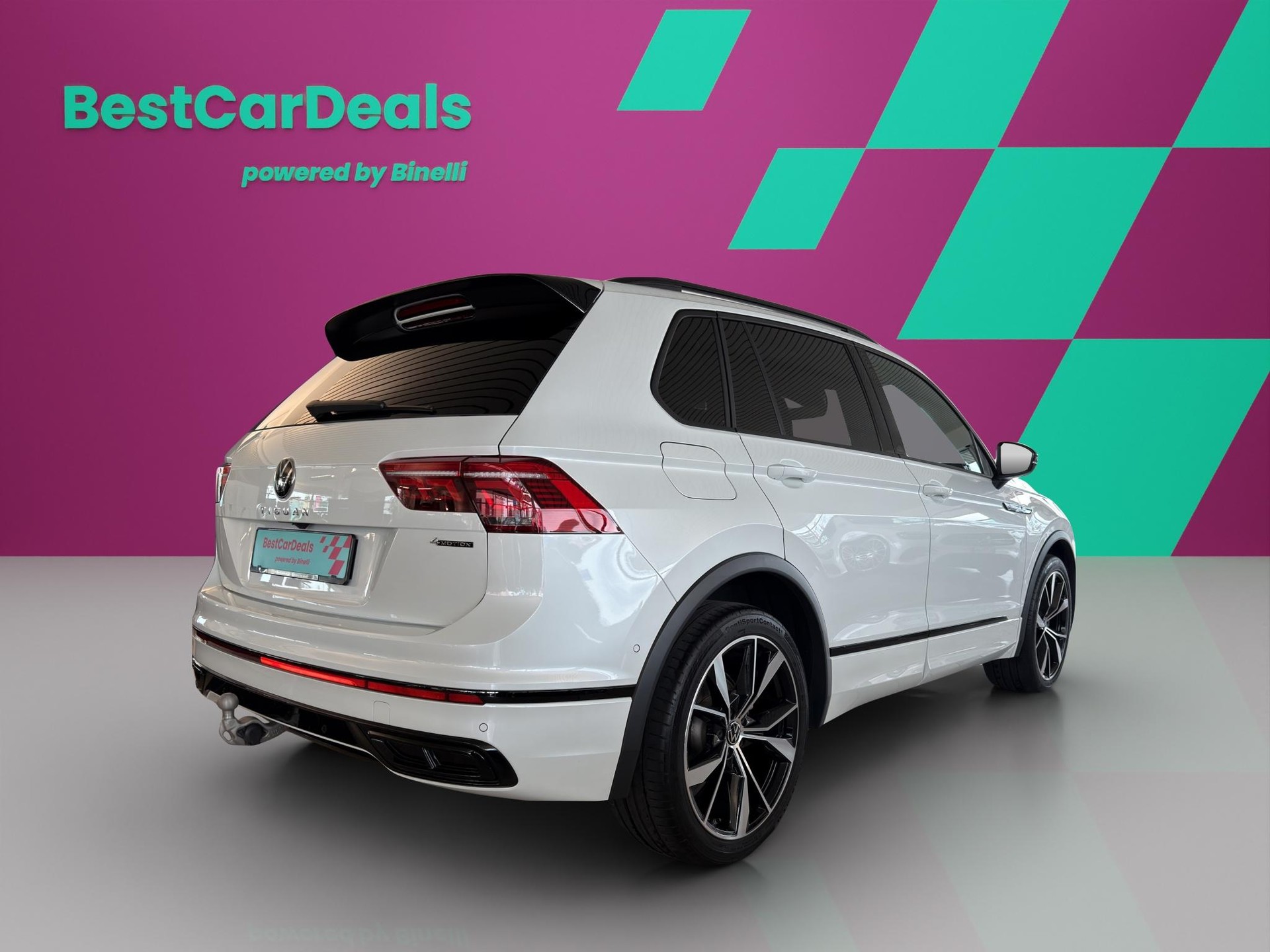VW Tiguan 2.0 Black Style TSI R-Line DSG-image-2