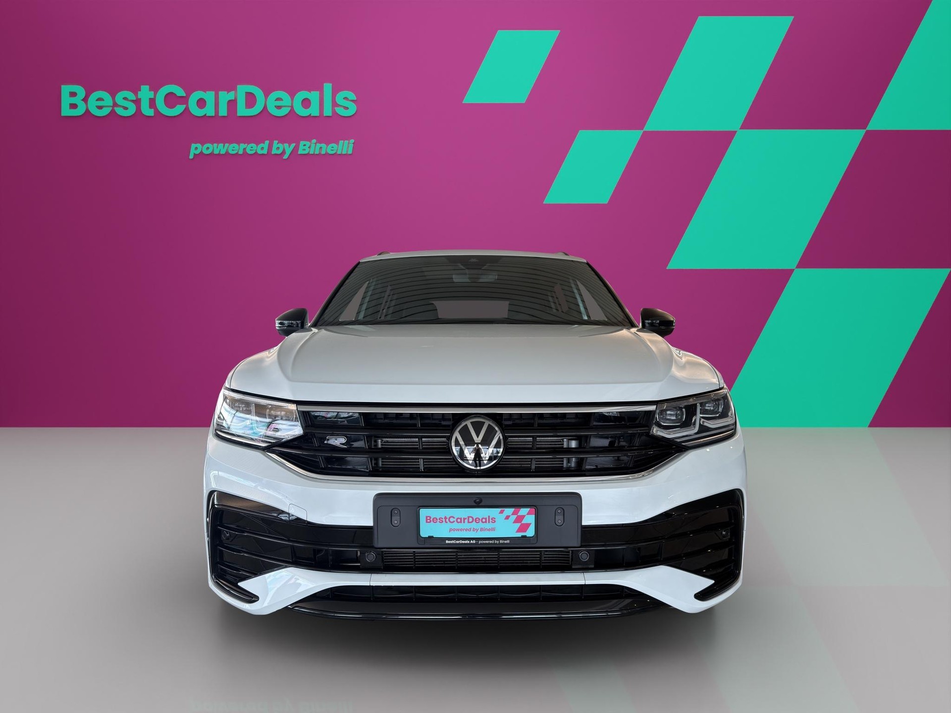 VW Tiguan 2.0 Black Style TSI R-Line DSG-image-7