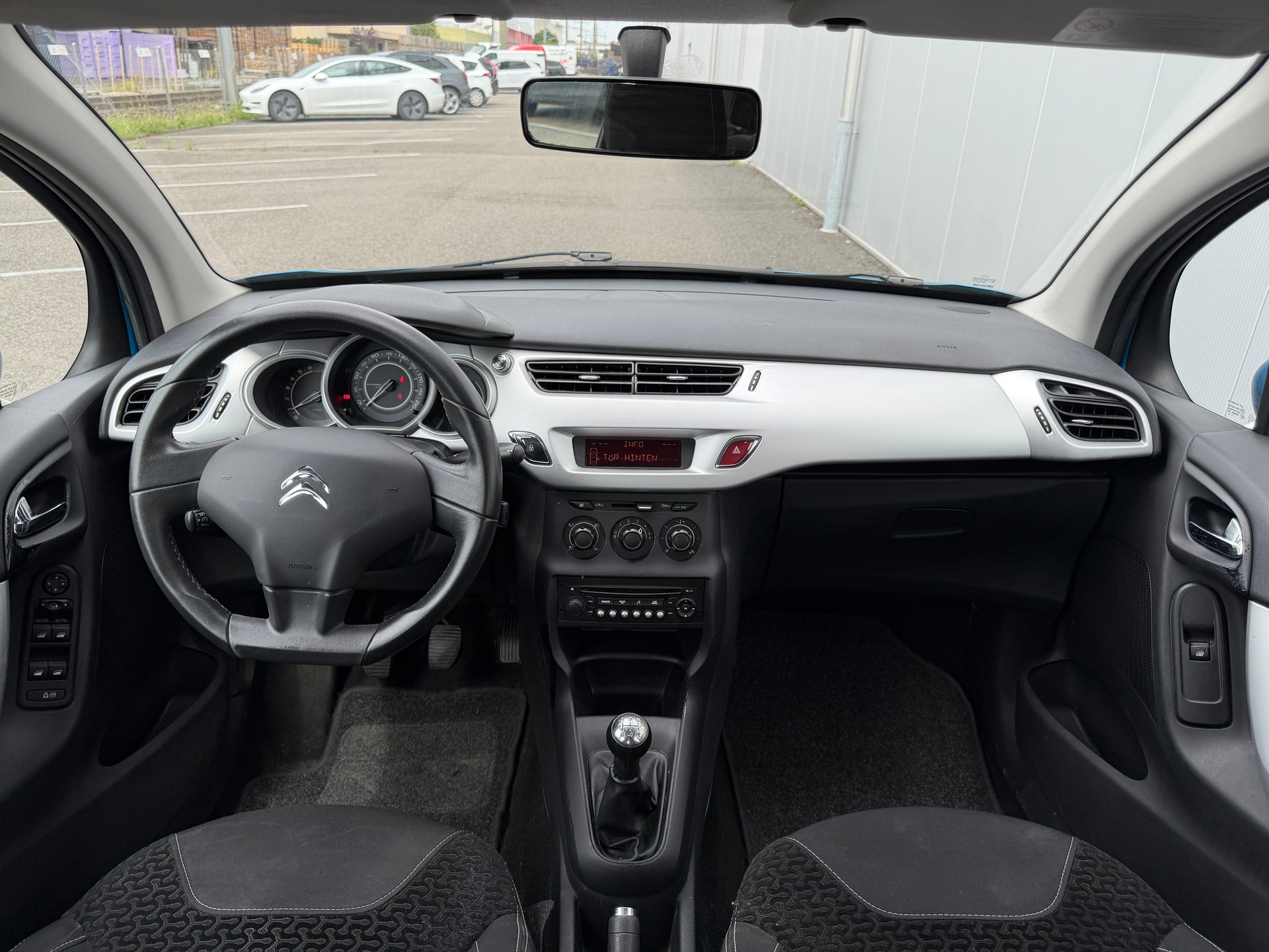 CITROEN C3 1.4i 16V Exclusive-image-10