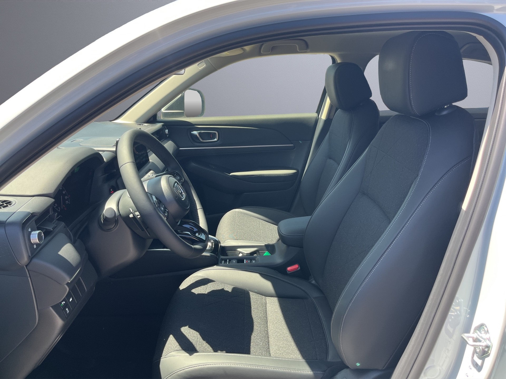 HONDA HR-V 1.5 i-MMD Advance-image-11