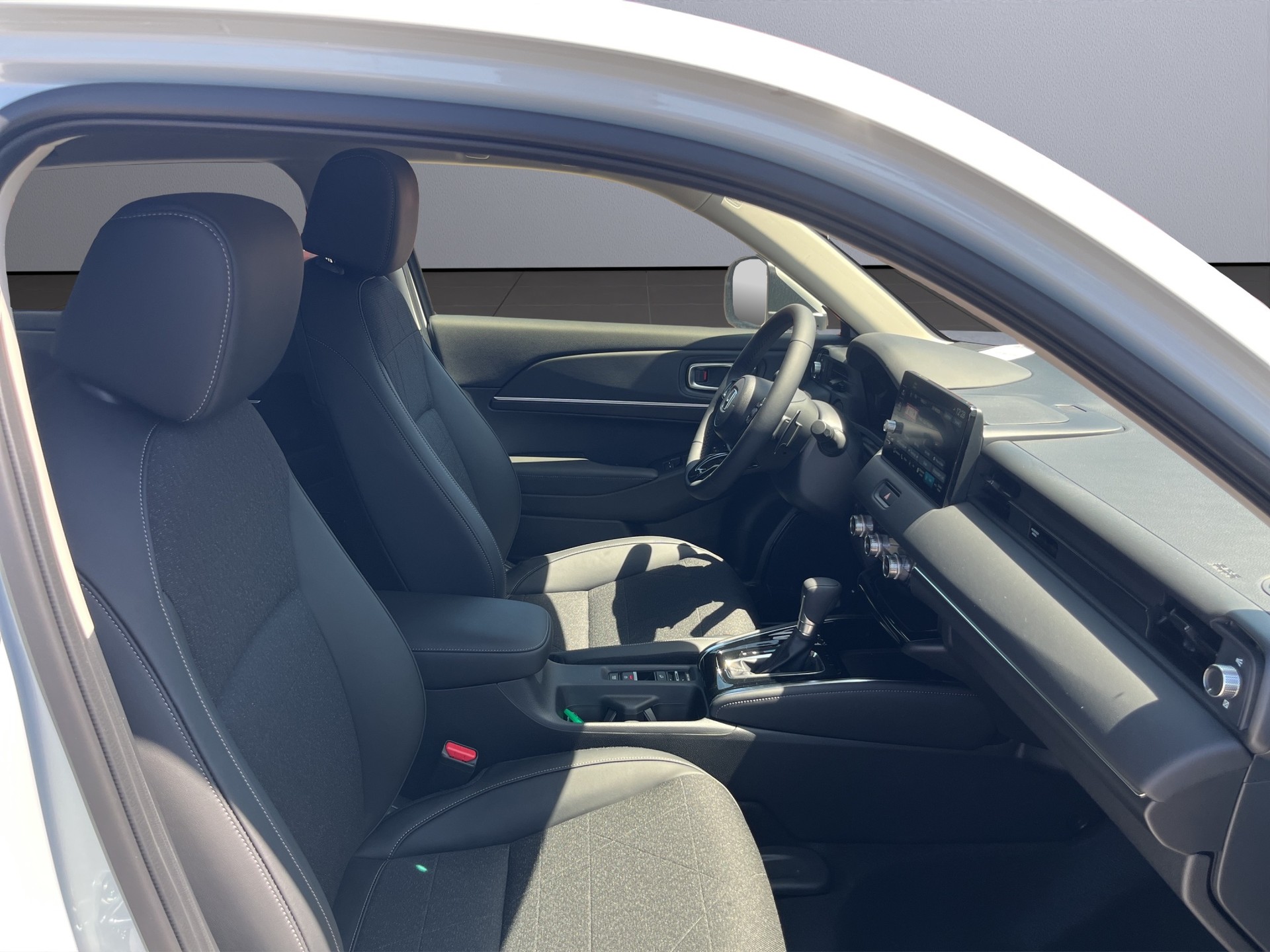 HONDA HR-V 1.5 i-MMD Advance-image-15