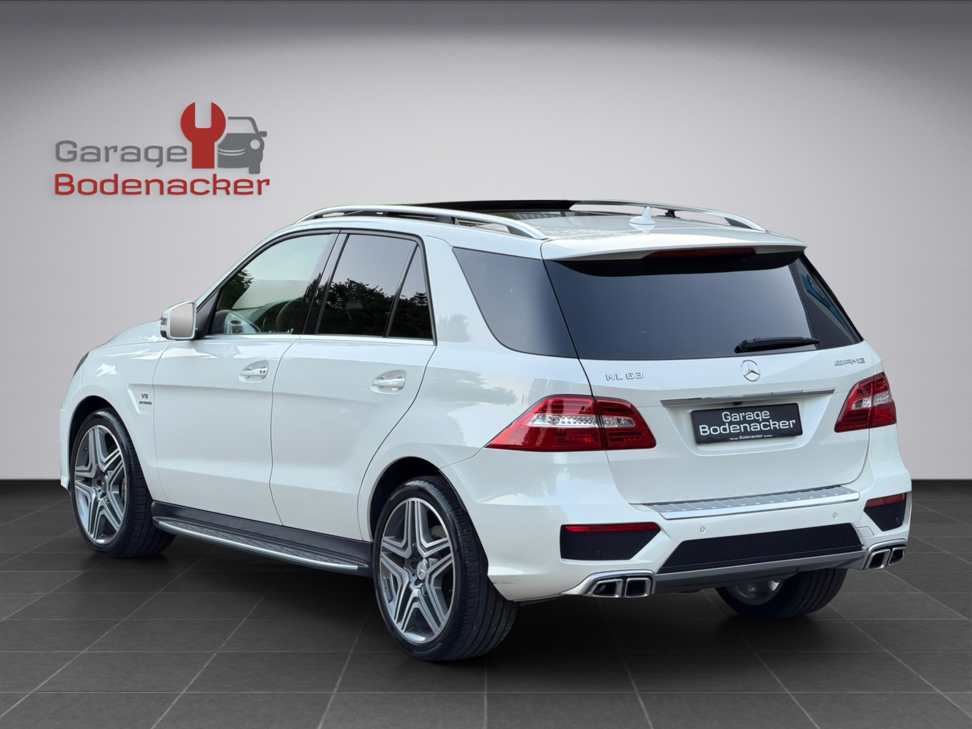 MERCEDES-BENZ ML 63 AMG 4Matic Speedshift * Exclusiv Paket designo * AMG Driver's Package *-image-3