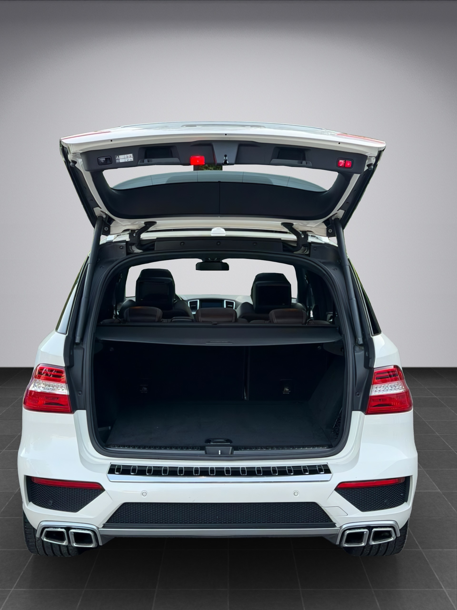 MERCEDES-BENZ ML 63 AMG 4Matic Speedshift * Exclusiv Paket designo * AMG Driver's Package *-image-16