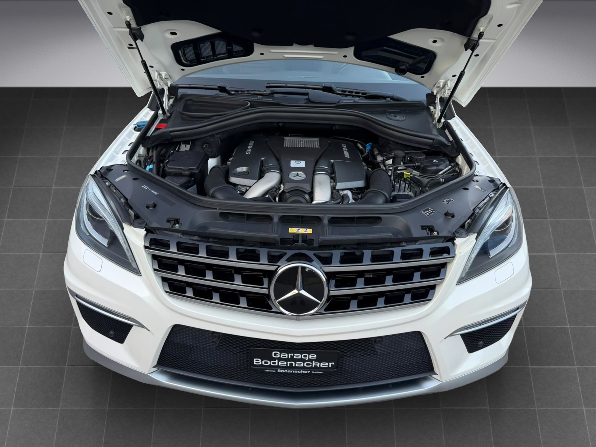 MERCEDES-BENZ ML 63 AMG 4Matic Speedshift * Exclusiv Paket designo * AMG Driver's Package *-image-14