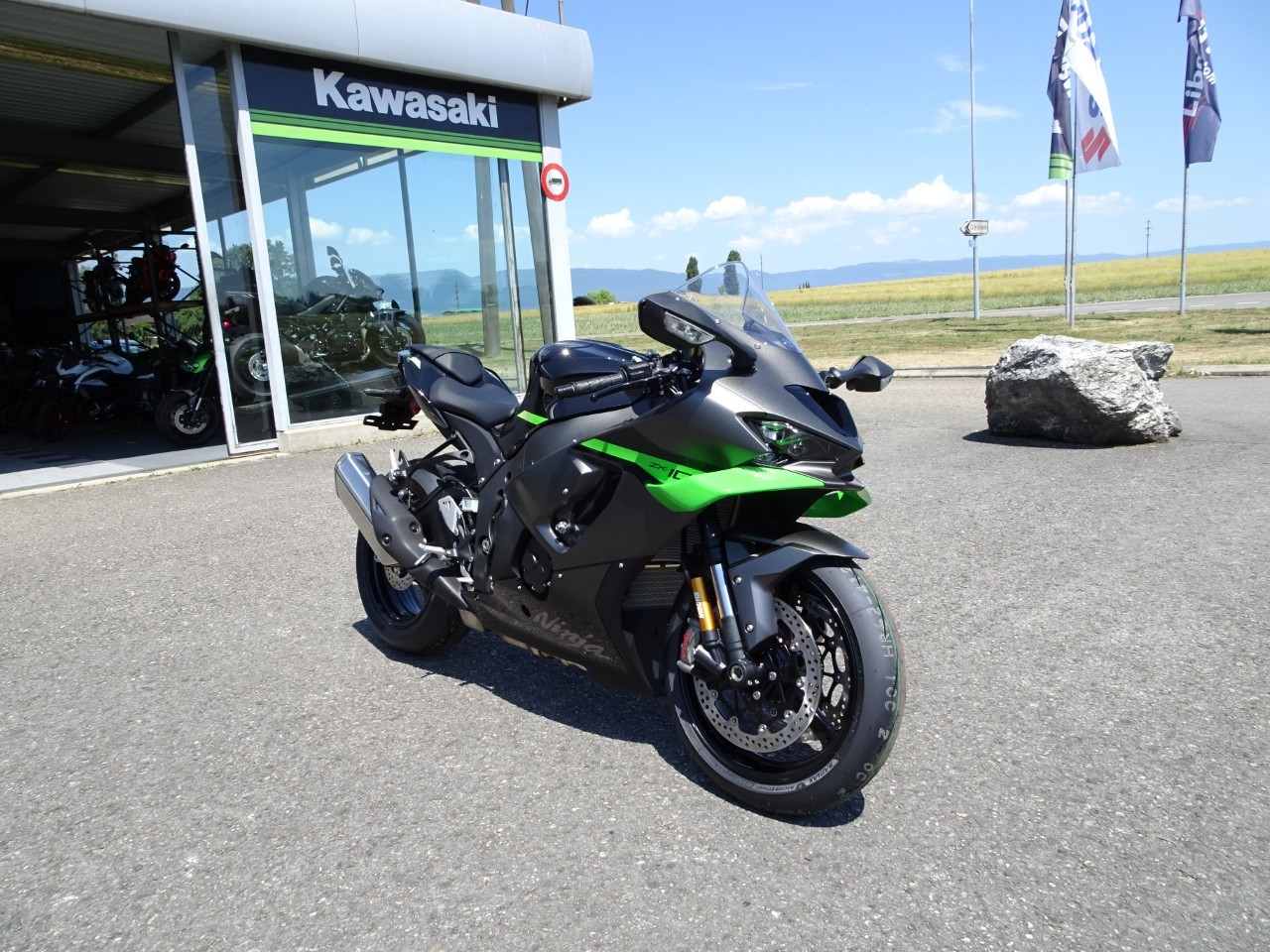 KAWASAKI Ninja ZX-10R-showroom-element-2