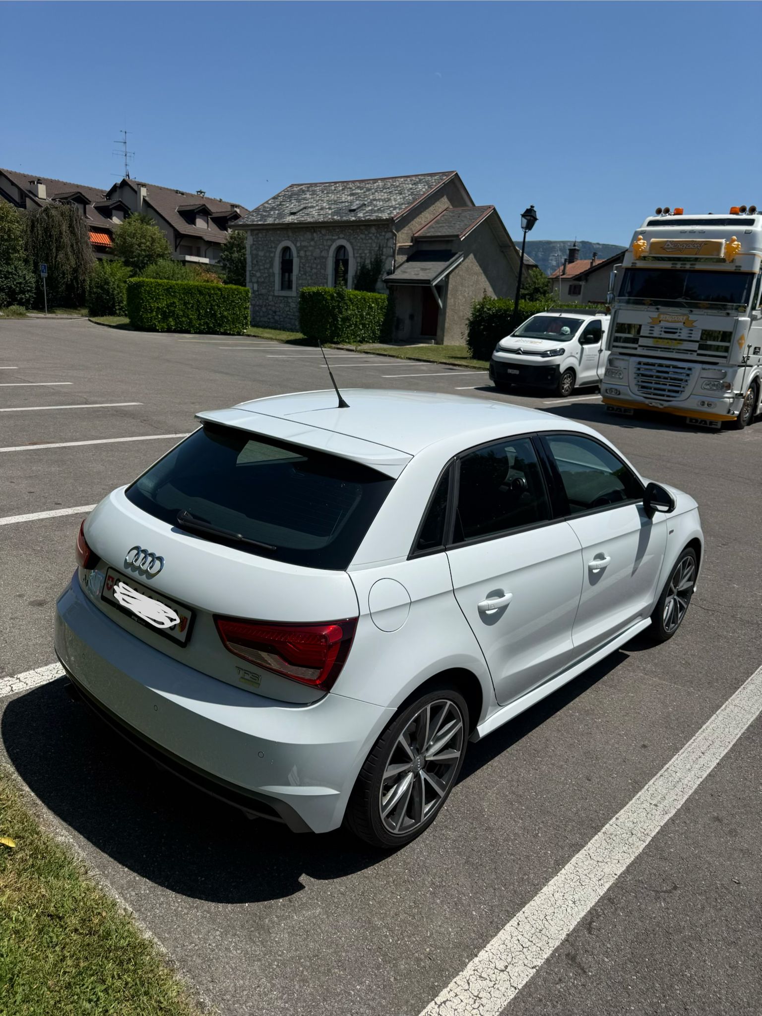 AUDI A1-image-1