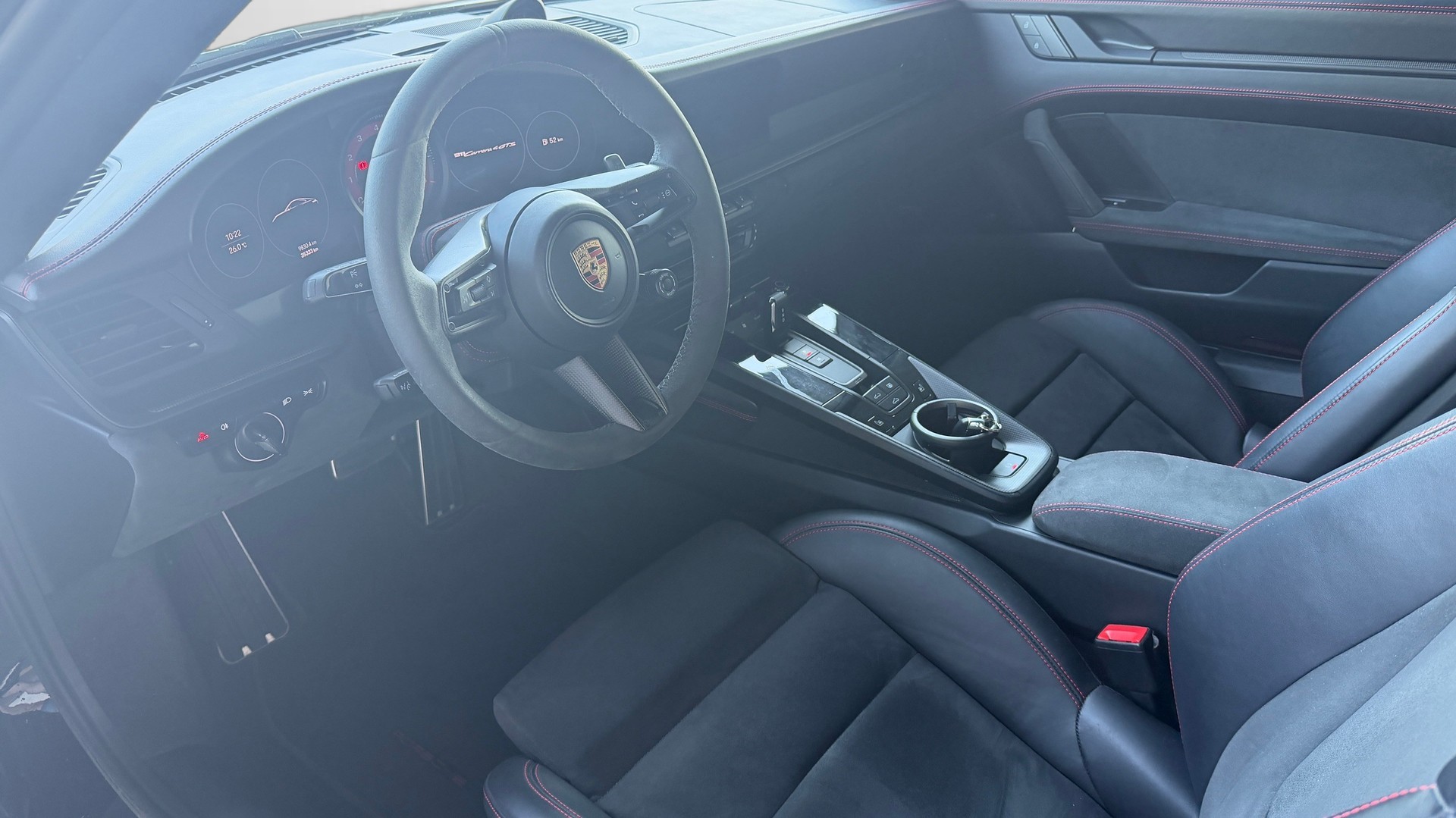 PORSCHE 911 Coupé 3.0 Carrera 4 GTS PDK-showroom-element-3