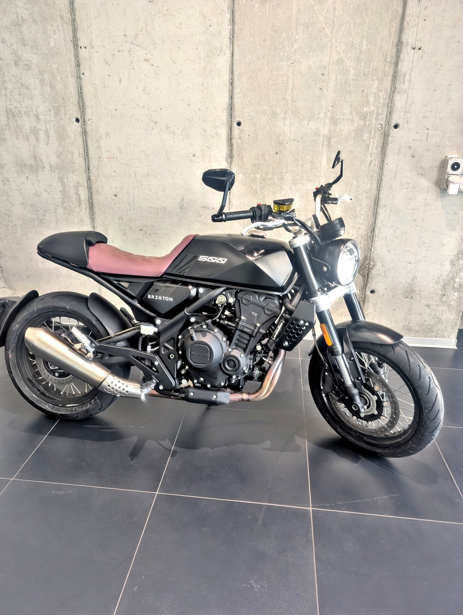 BRIXTON Crossfire 500-image-3
