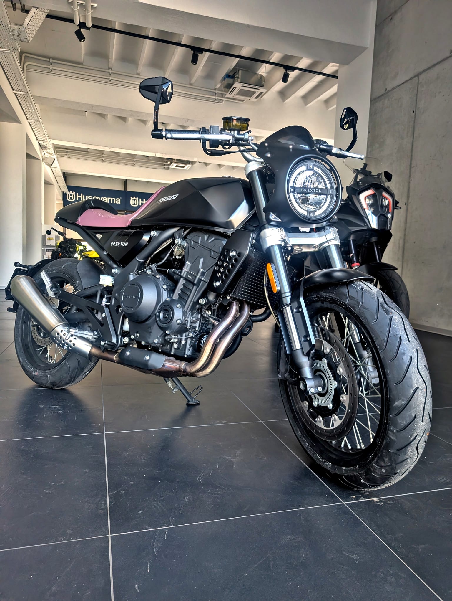 BRIXTON Crossfire 500