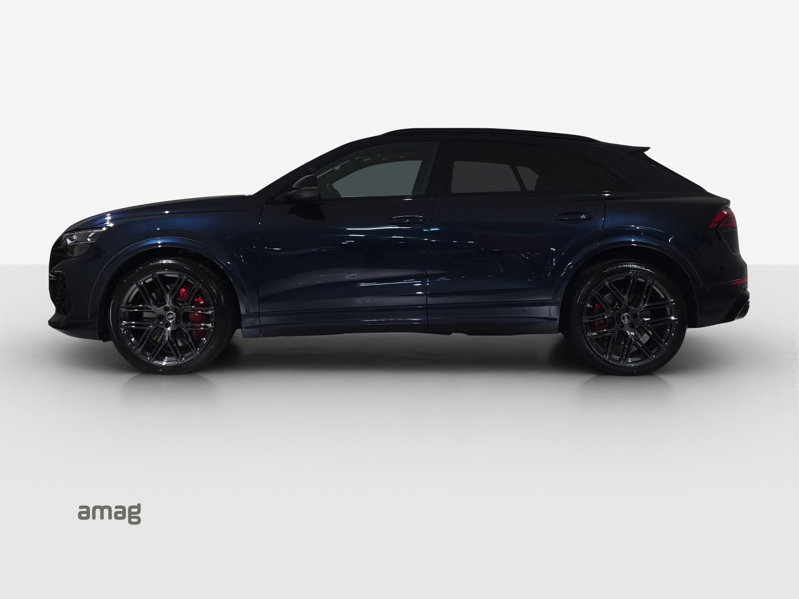 AUDI RSQ8 quattro-showroom-element-1