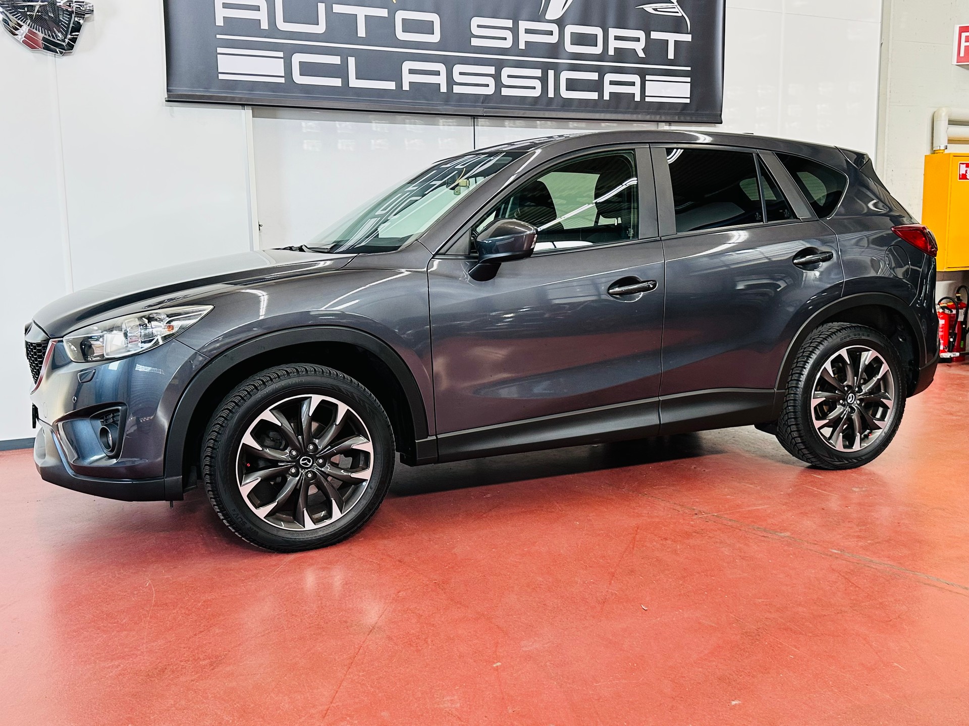 MAZDA CX-5 2.0 Ambition AWD Automatic-image-3