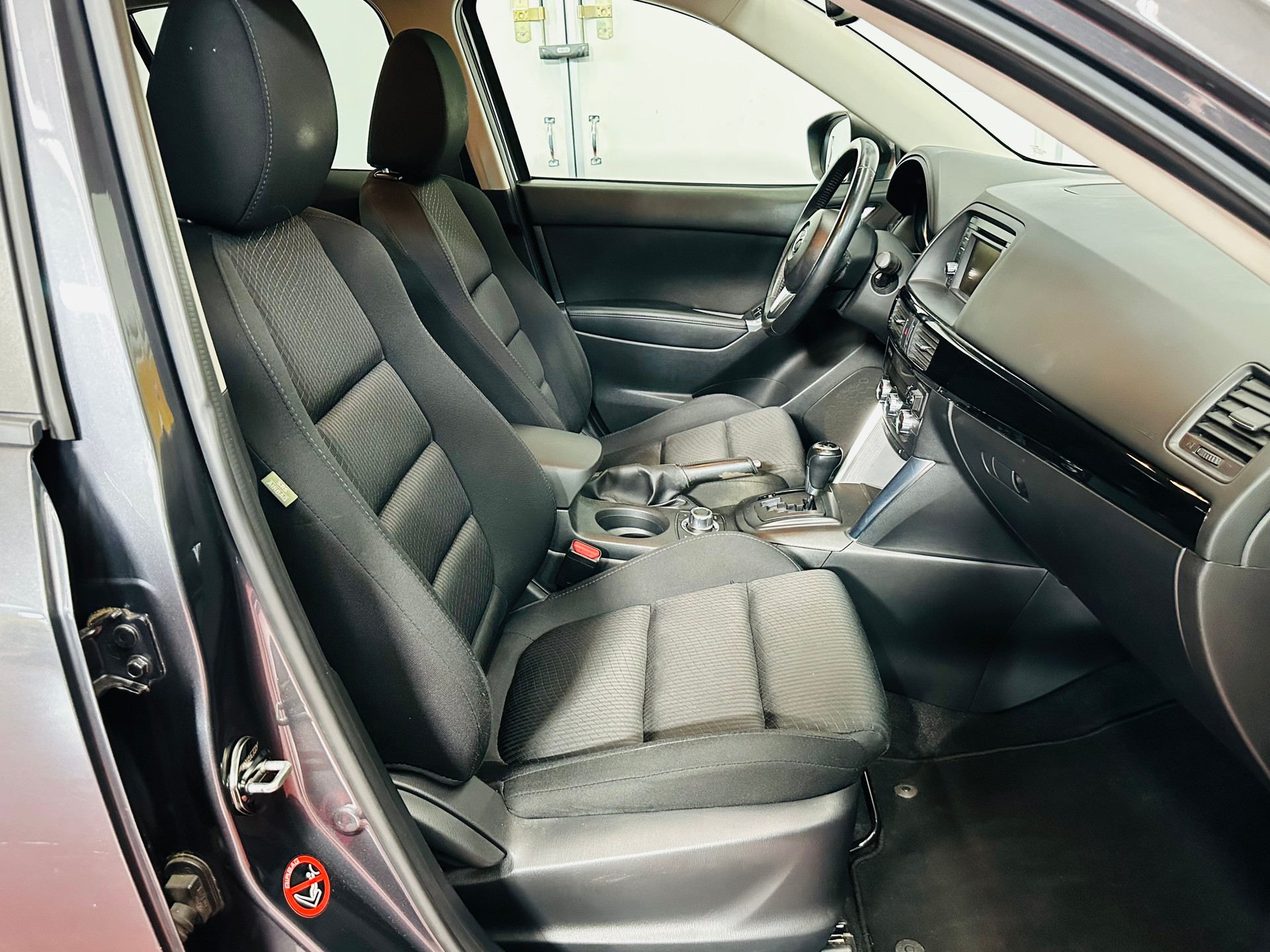 MAZDA CX-5 2.0 Ambition AWD Automatic-image-15