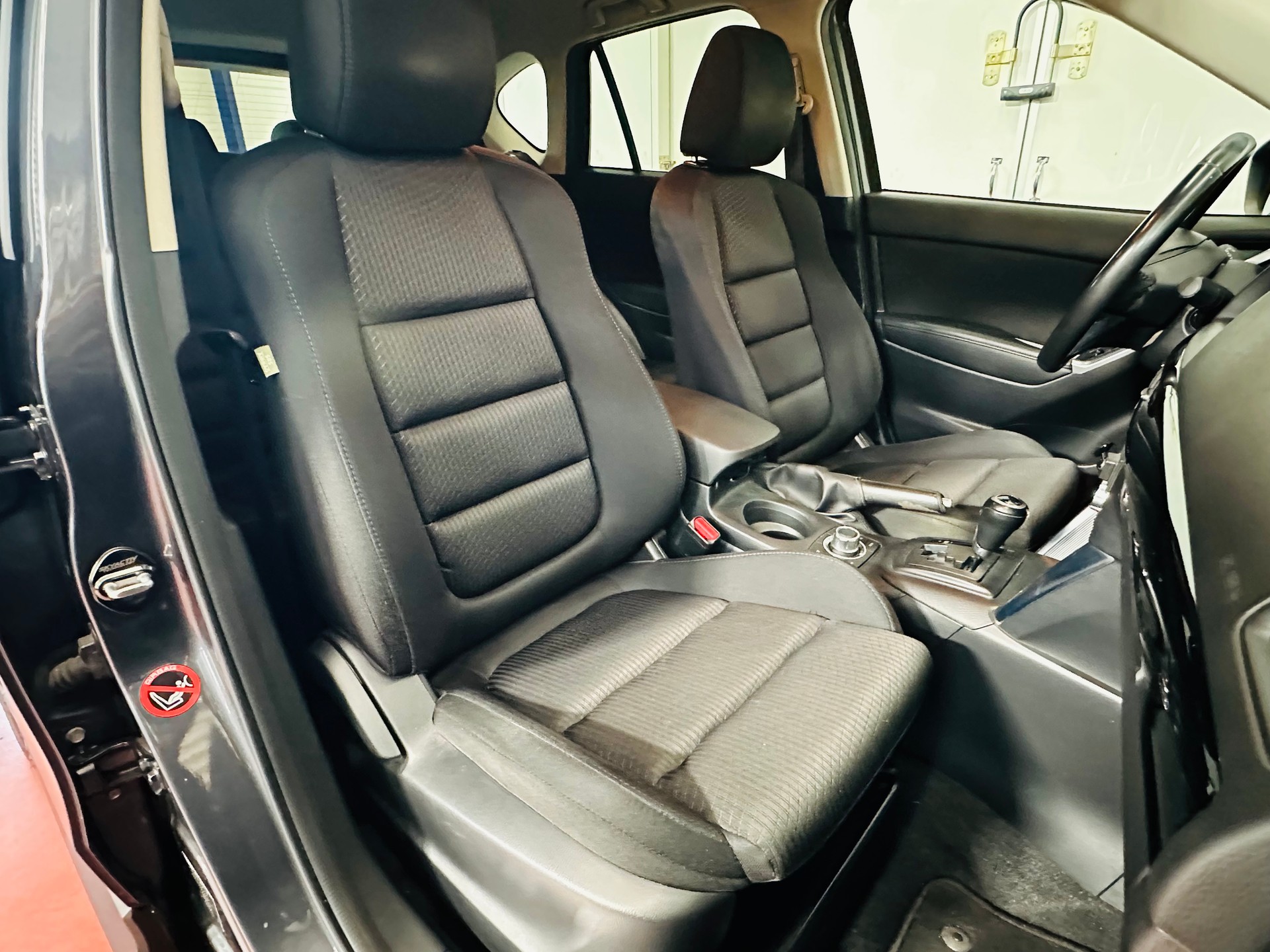 MAZDA CX-5 2.0 Ambition AWD Automatic-image-12