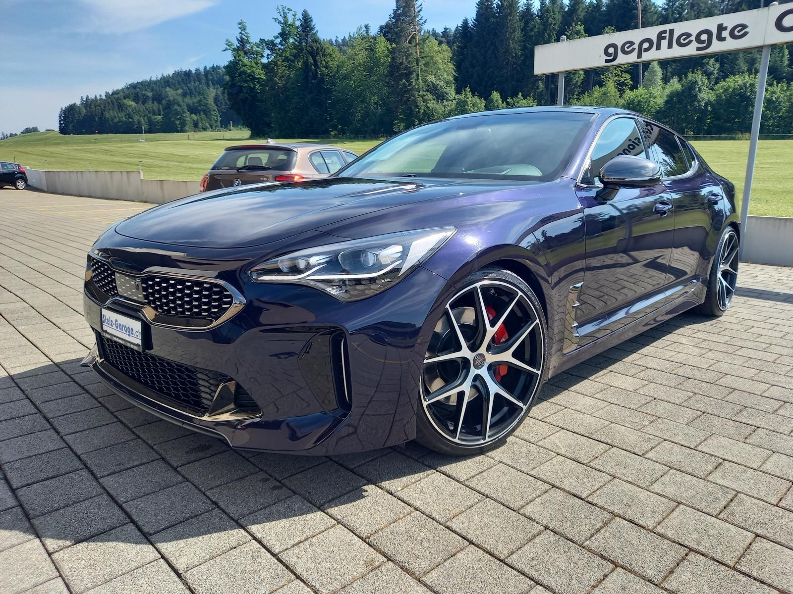 KIA Stinger 3.3 T-GDi GT Automat AWD-image-0