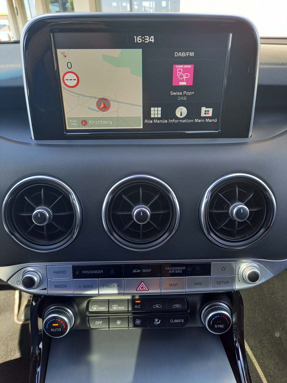 KIA Stinger 3.3 T-GDi GT Automat AWD-image-6