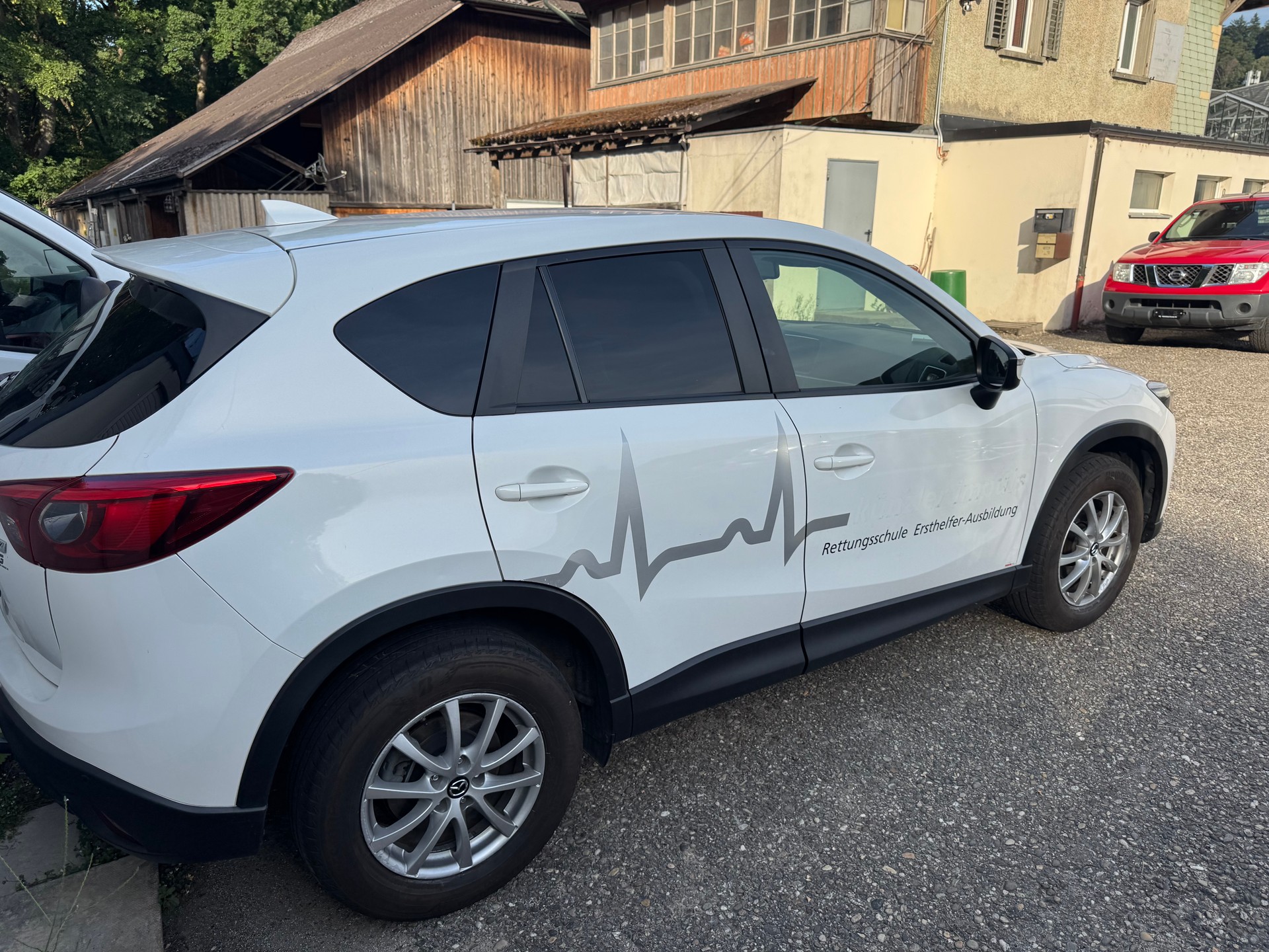 MAZDA CX-5 2.2 D Ambition AWD Automatic-image-4