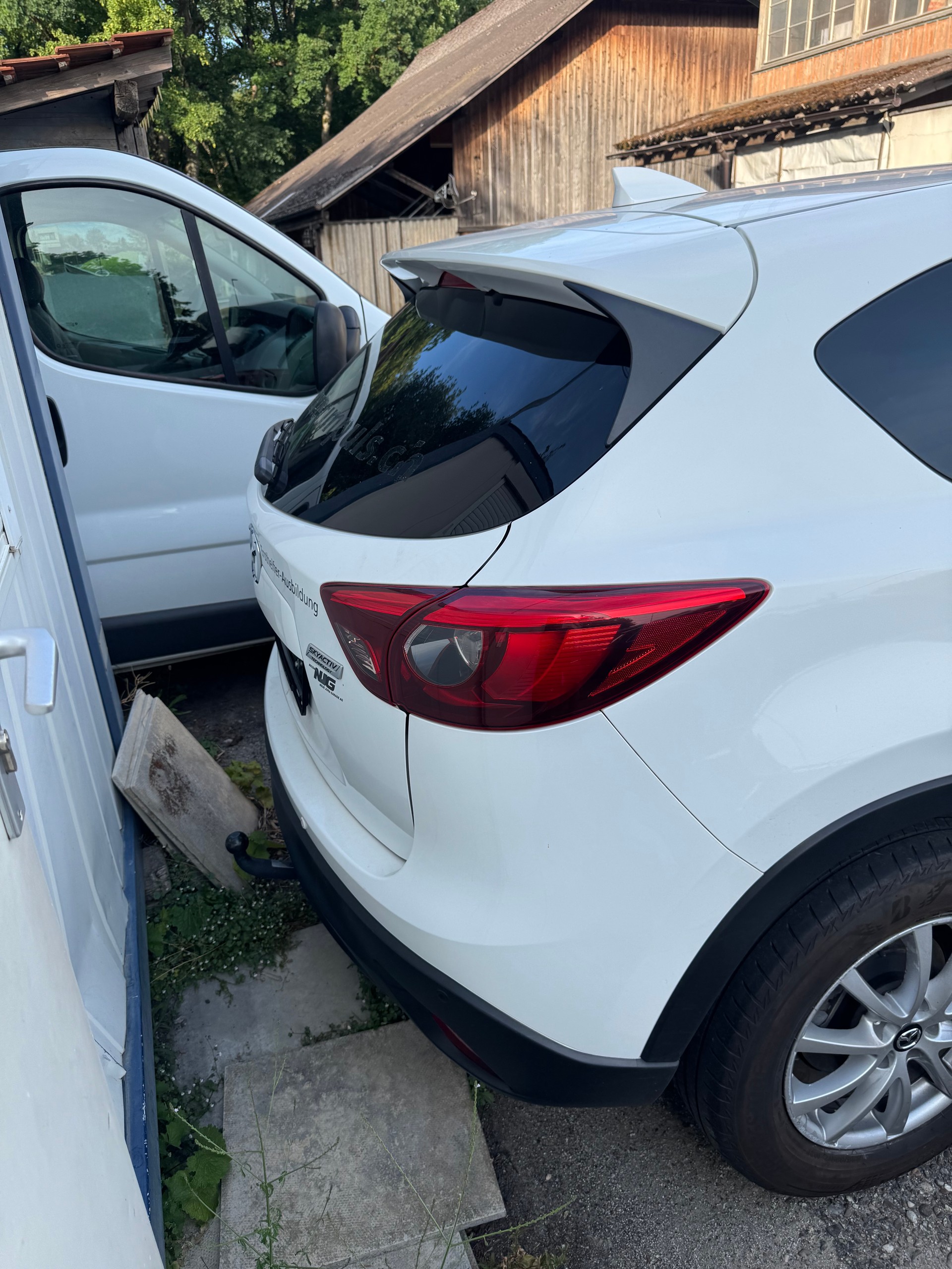 MAZDA CX-5 2.2 D Ambition AWD Automatic-image-2