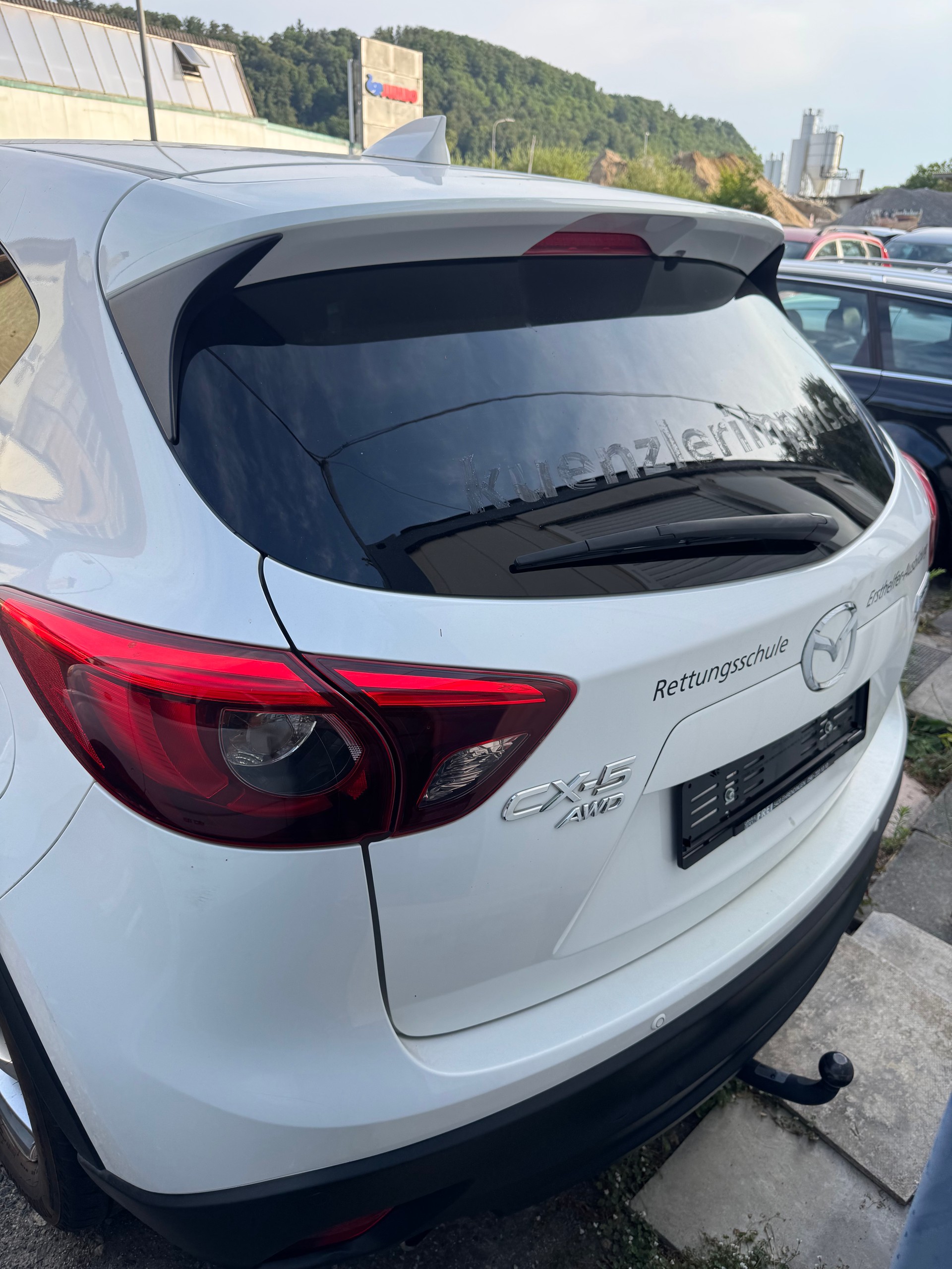MAZDA CX-5 2.2 D Ambition AWD Automatic-image-6