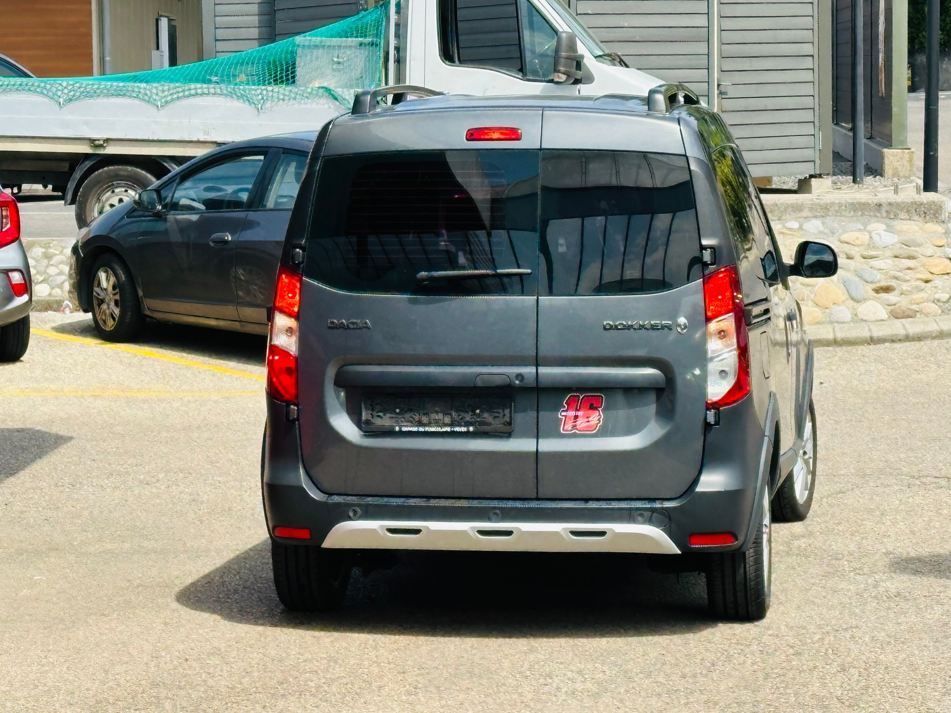 DACIA Dokker 1.5 dCi Stepway-image-7