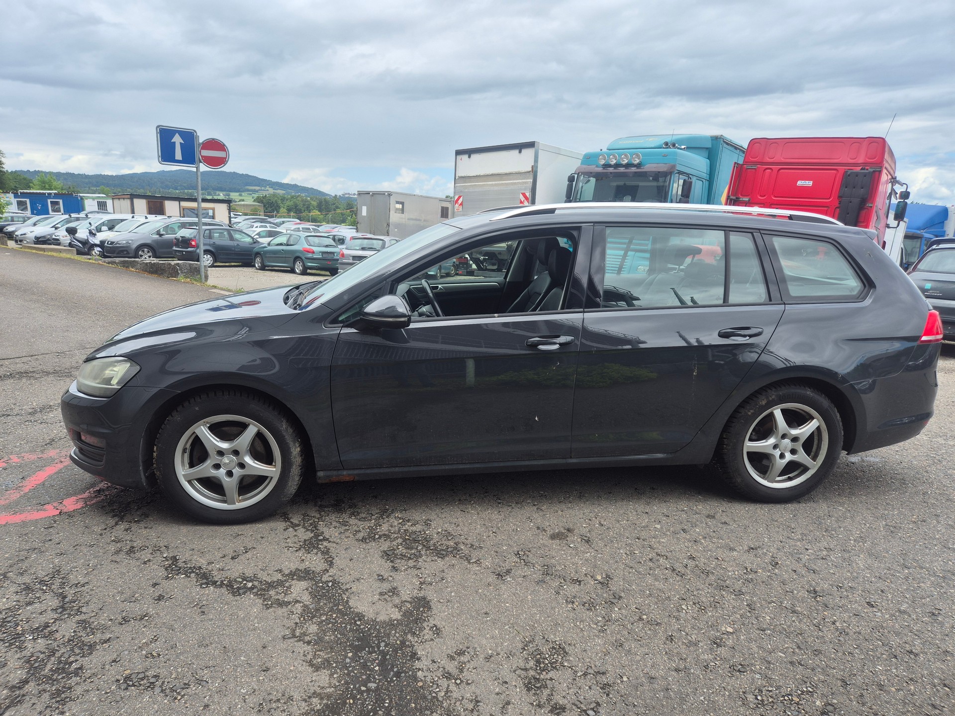 VW Golf 2.0 TDI Comfortline 4Motion-image-3