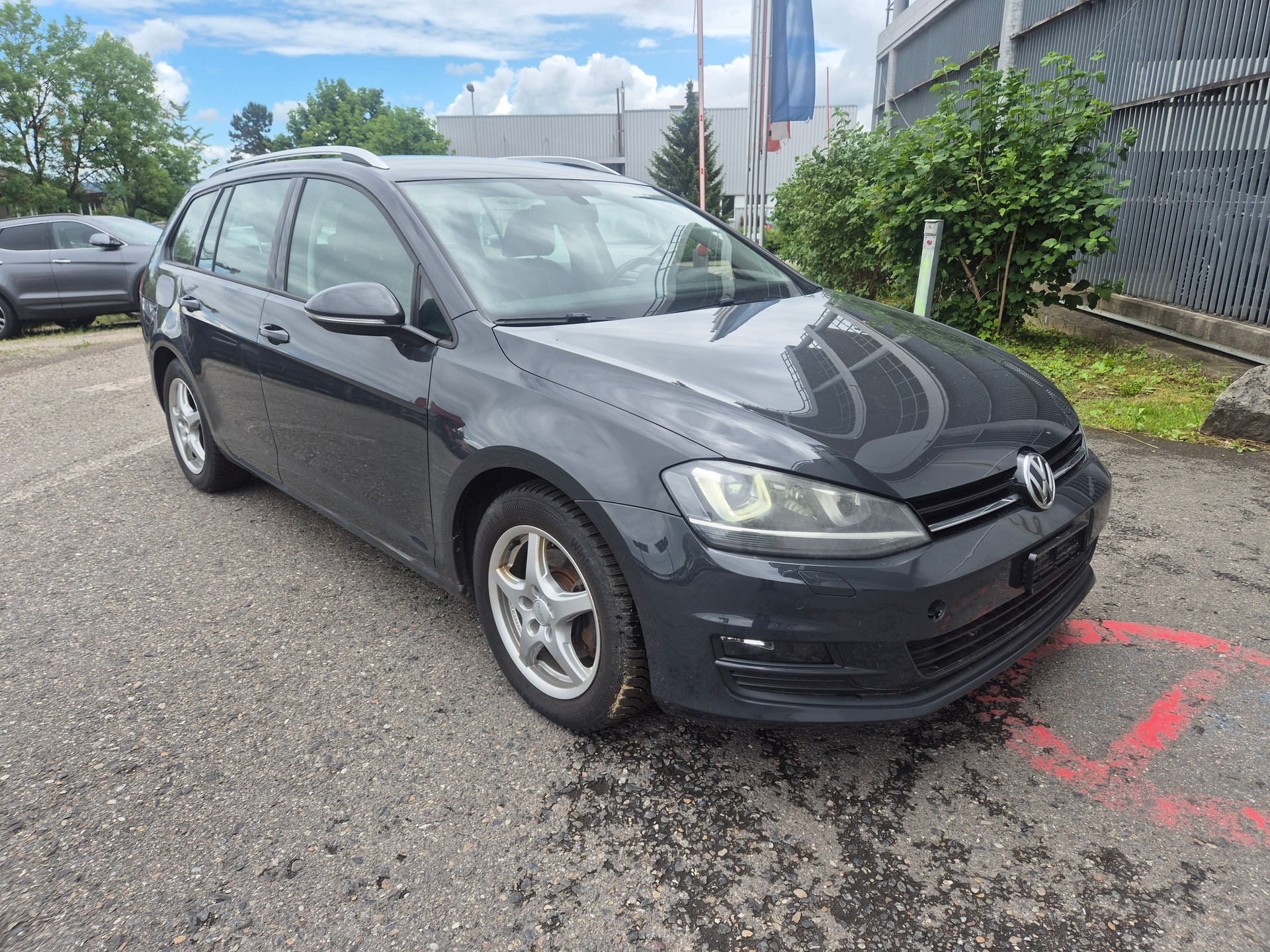 VW Golf 2.0 TDI Comfortline 4Motion-image-1