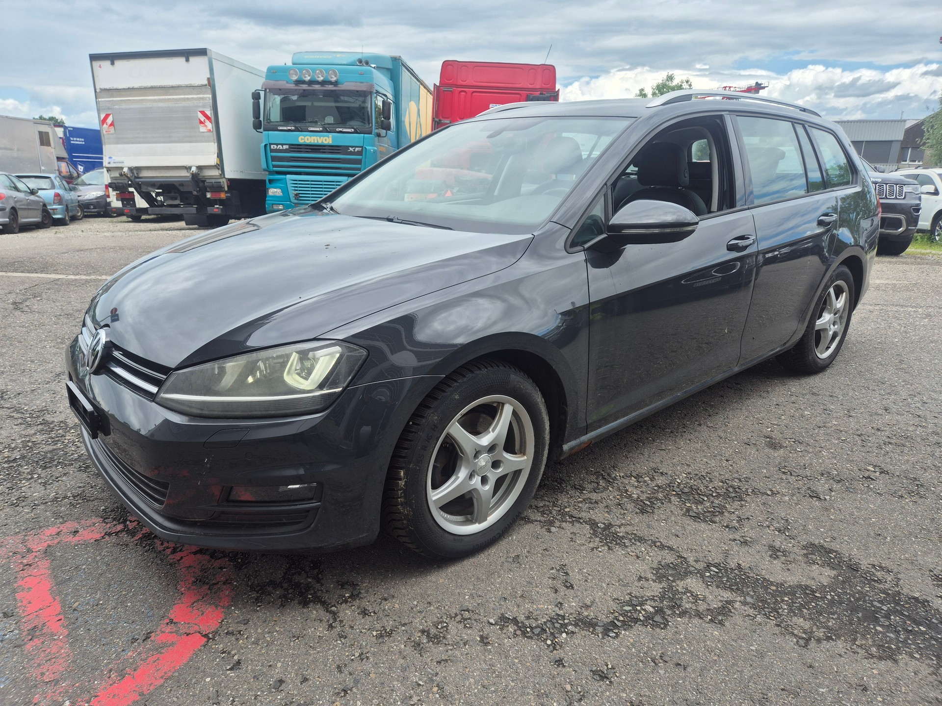 VW Golf 2.0 TDI Comfortline 4Motion-image-2