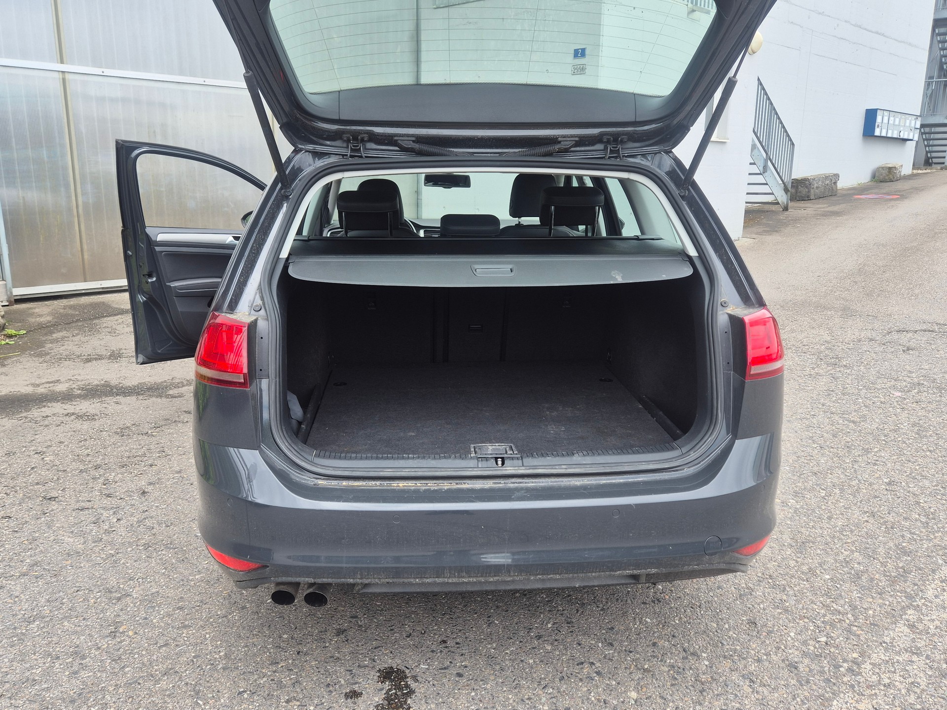VW Golf 2.0 TDI Comfortline 4Motion-image-8
