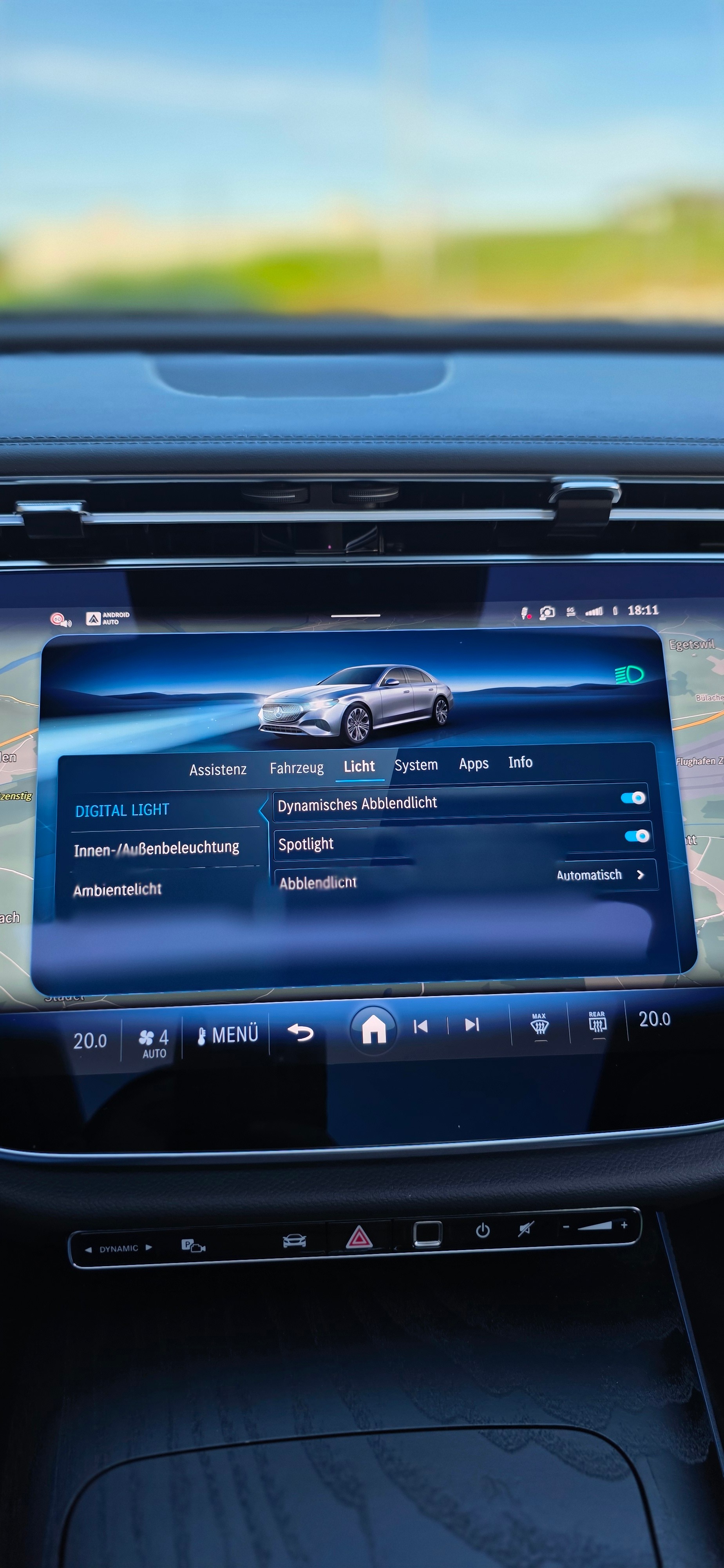MERCEDES-BENZ E 220 d 4Matic 9G-Tronic AMG-LINE, NIGHT-PAKET , ACC, PANORAMA-image-17