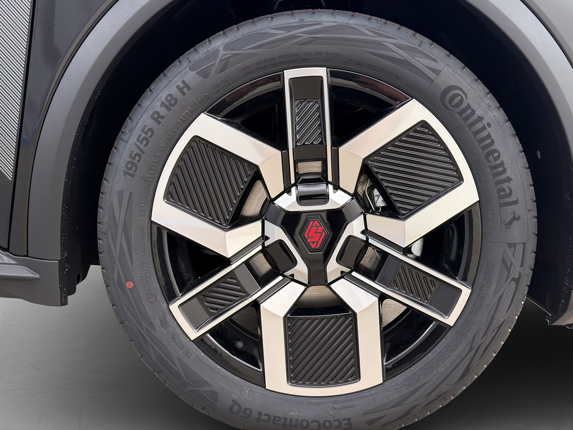 RENAULT R5 E-Tech Comfort Range techno-image-5