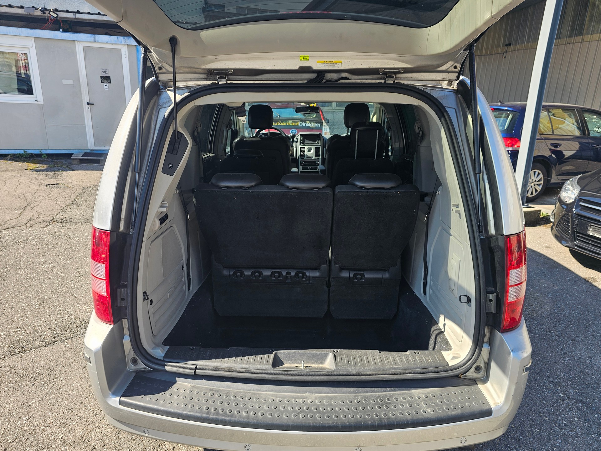 CHRYSLER Grand Voyager 2.8 CRD Classic Line Plus Automatic-image-5
