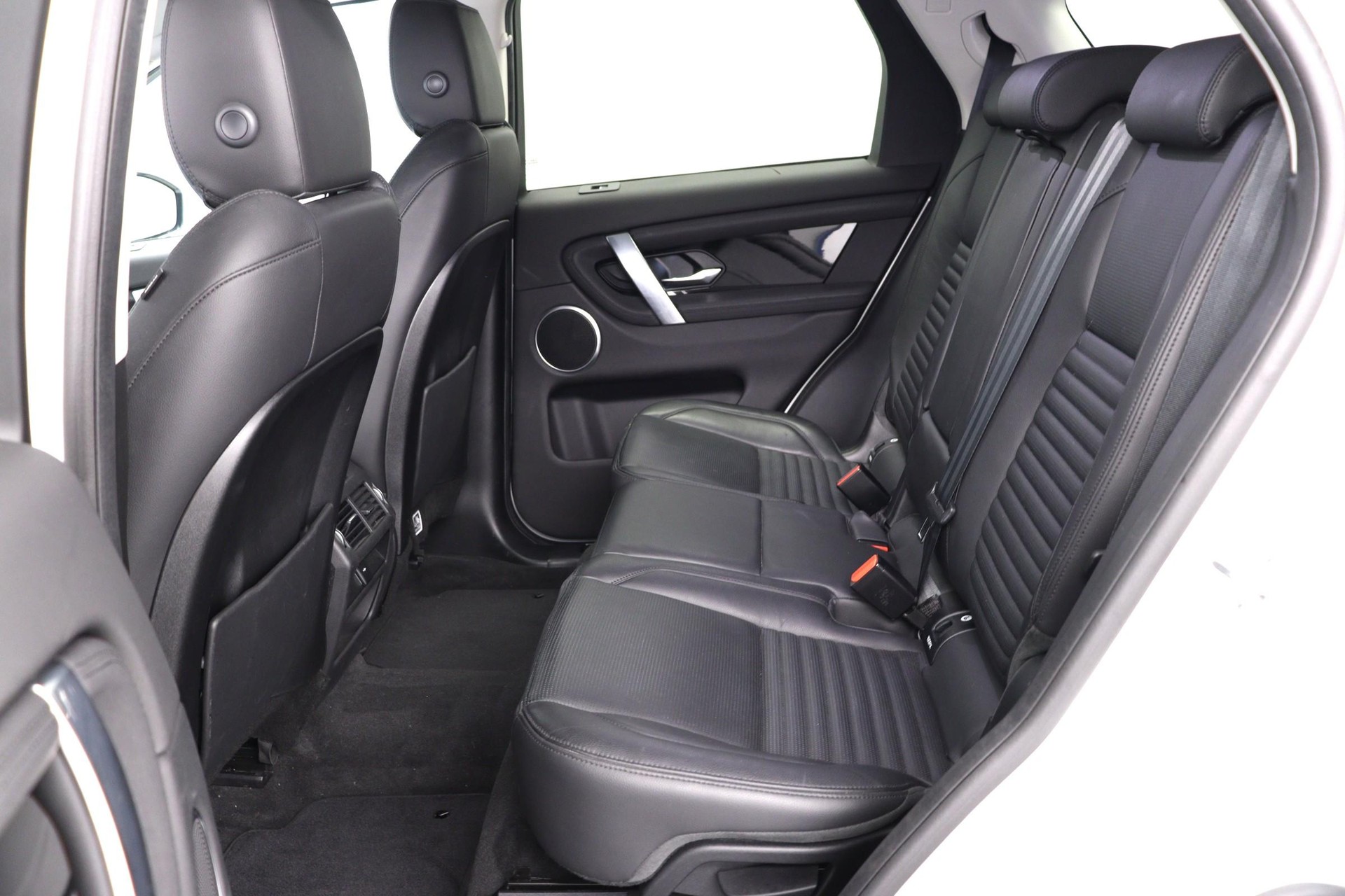 LAND ROVER Discovery Sport 2.0 Si4 SE-image-8