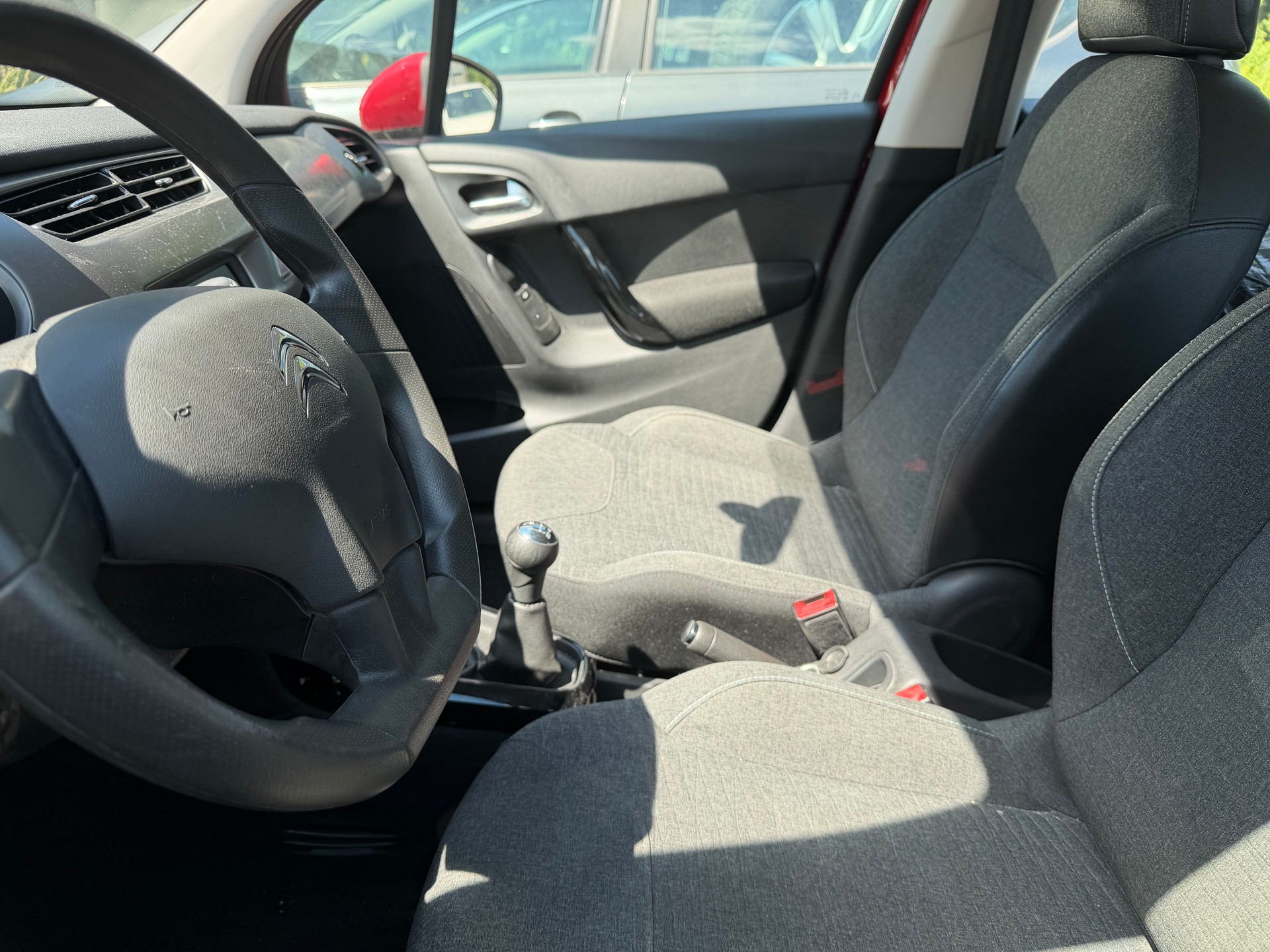 CITROEN C3 1.2i Séduction-image-6