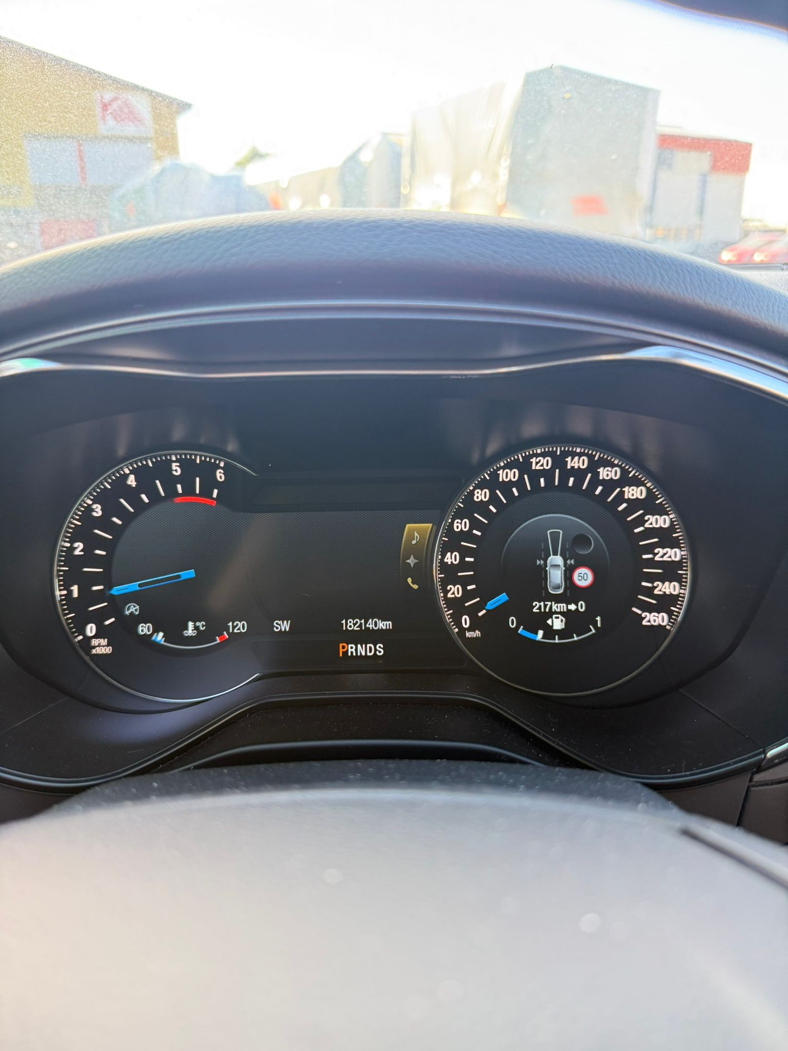 FORD Mondeo 2.0 TDCi Titanium AWD PowerShift-image-10