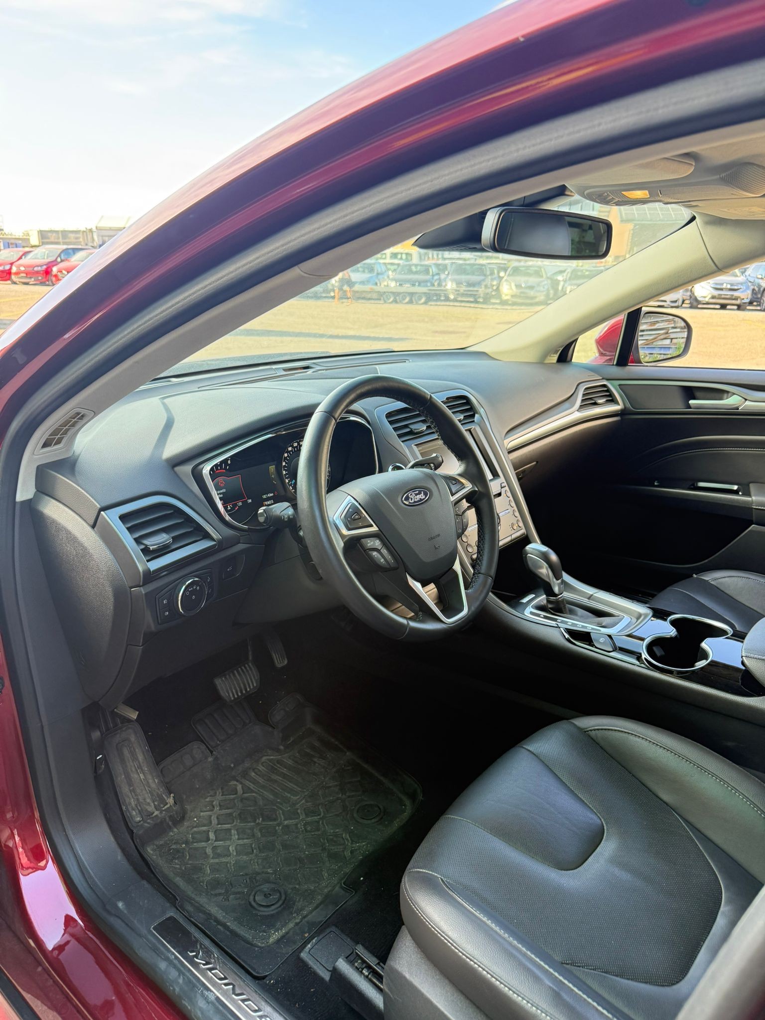 FORD Mondeo 2.0 TDCi Titanium AWD PowerShift-image-6